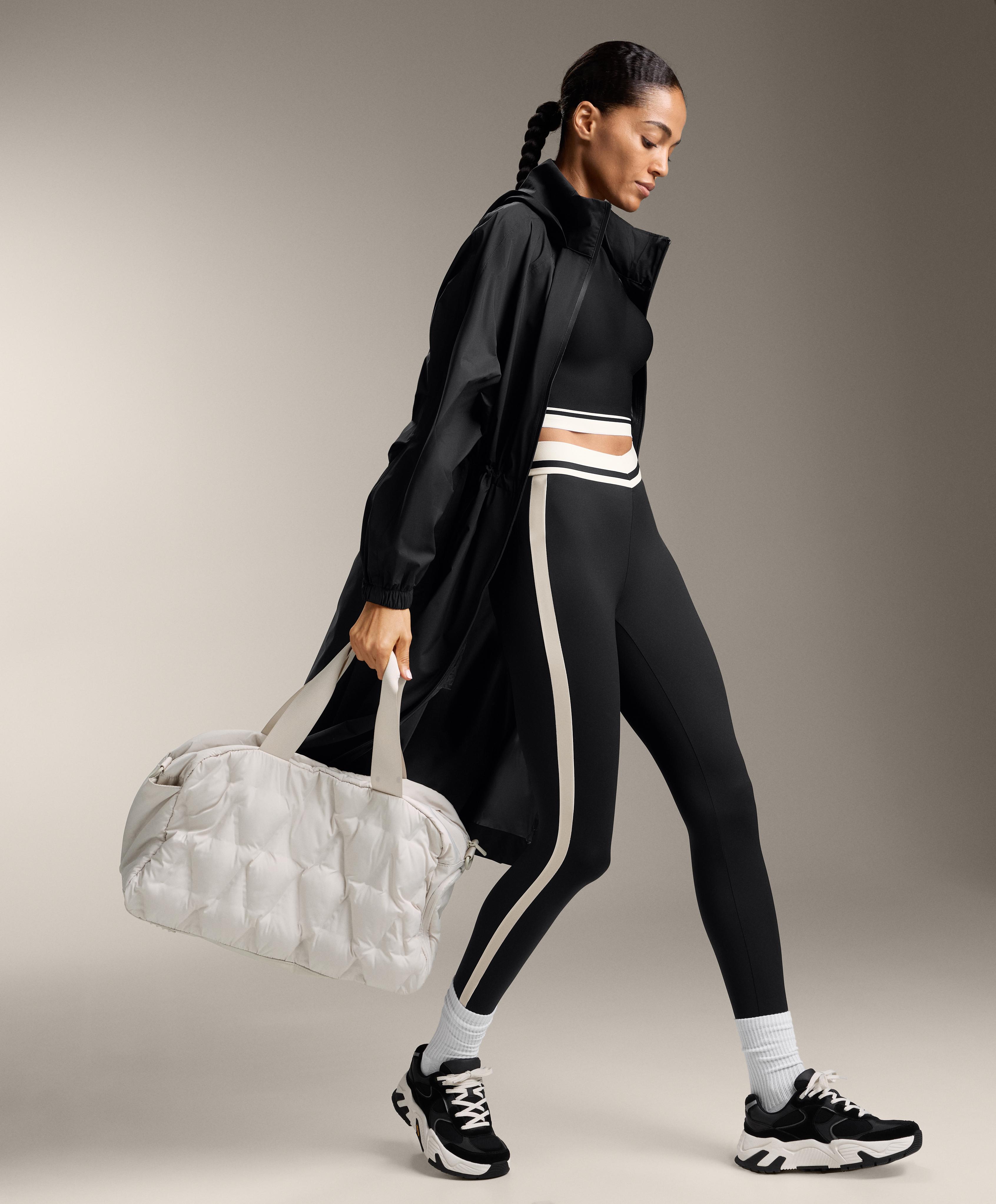 PERFECT ADAPT HIGH RISE ANKLE LENGTH LEGGINGS WITH SIDE LINE