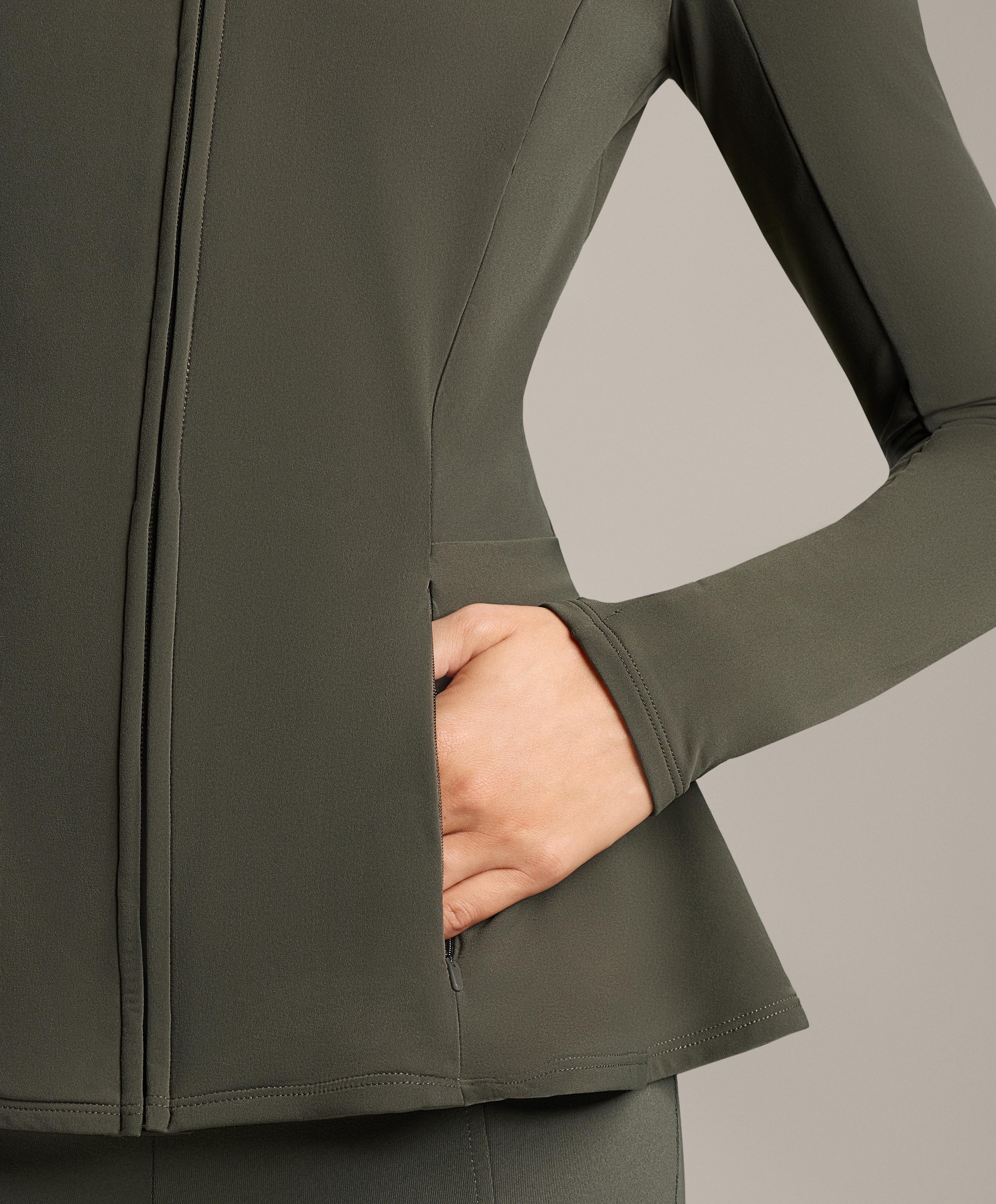 LIGHT WARM PEPLUM TECHNICAL JACKET