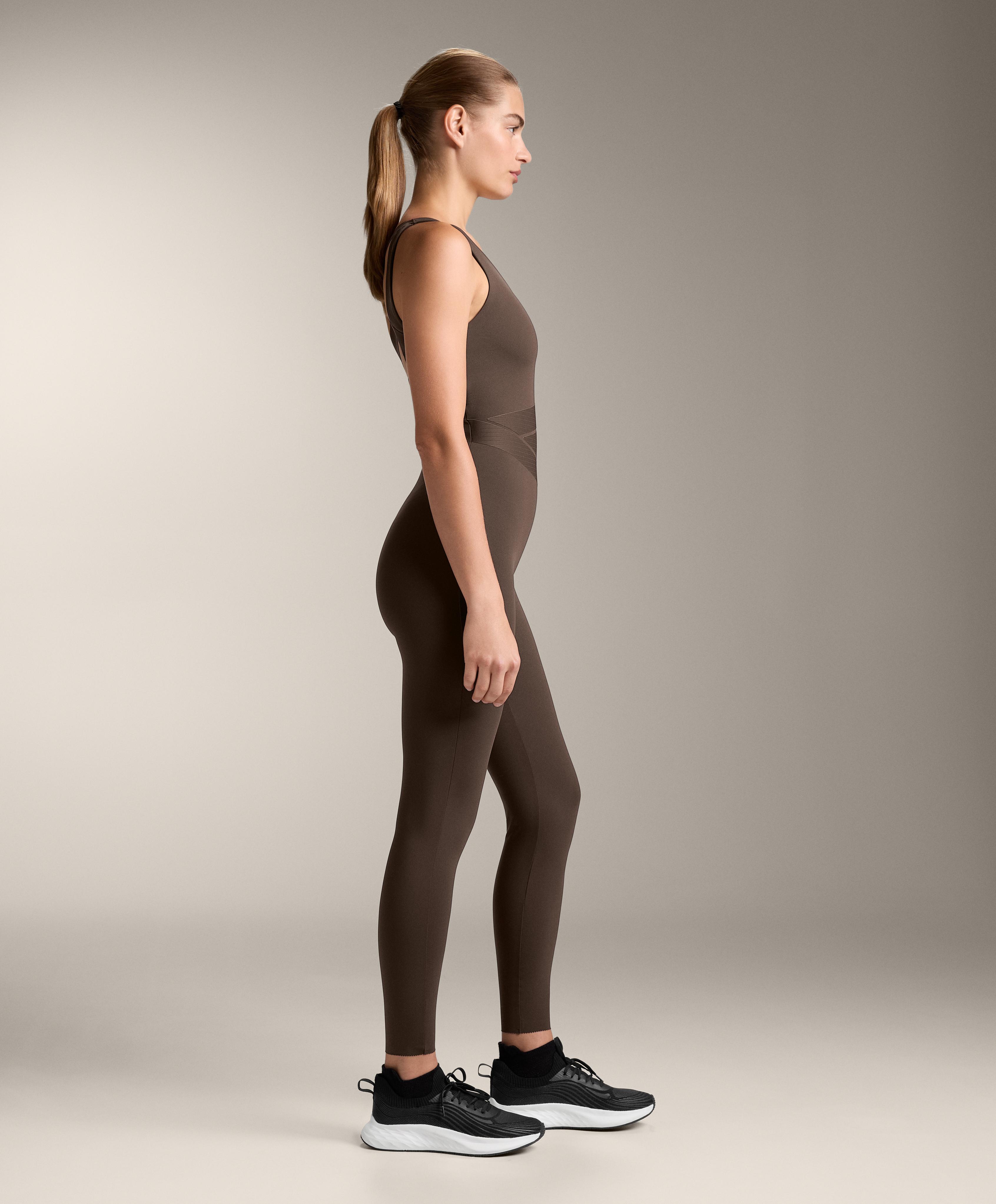 COMPRESSIVE BLOCK LONG JUMPSUIT