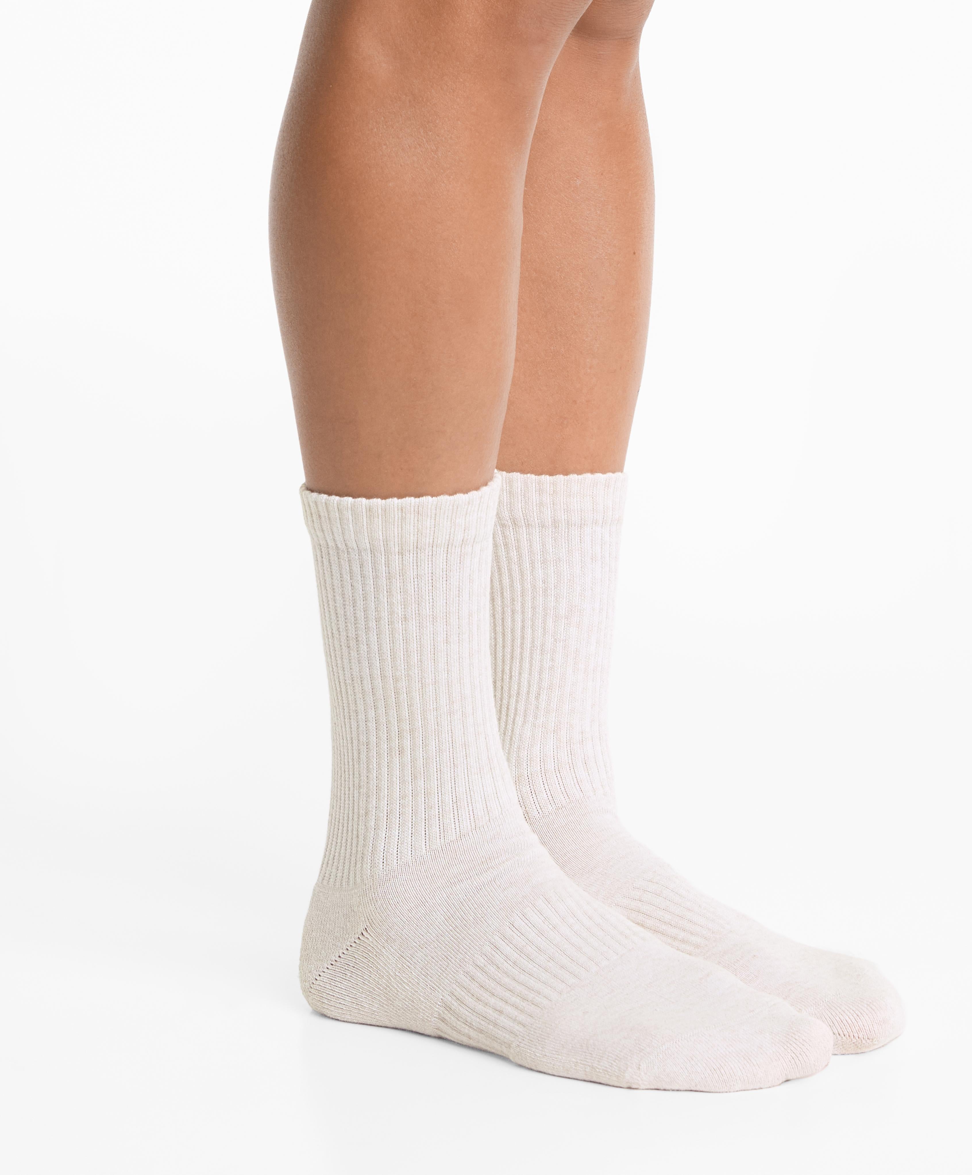 3 PAIRS OF CLASSIC COTTON BLEND SPORTS SOCKS