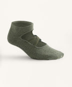 2 PAIRS OF COTTON BLEND YOGA AND PILATES SOCKS WITH CROSSOVER STRAPS
