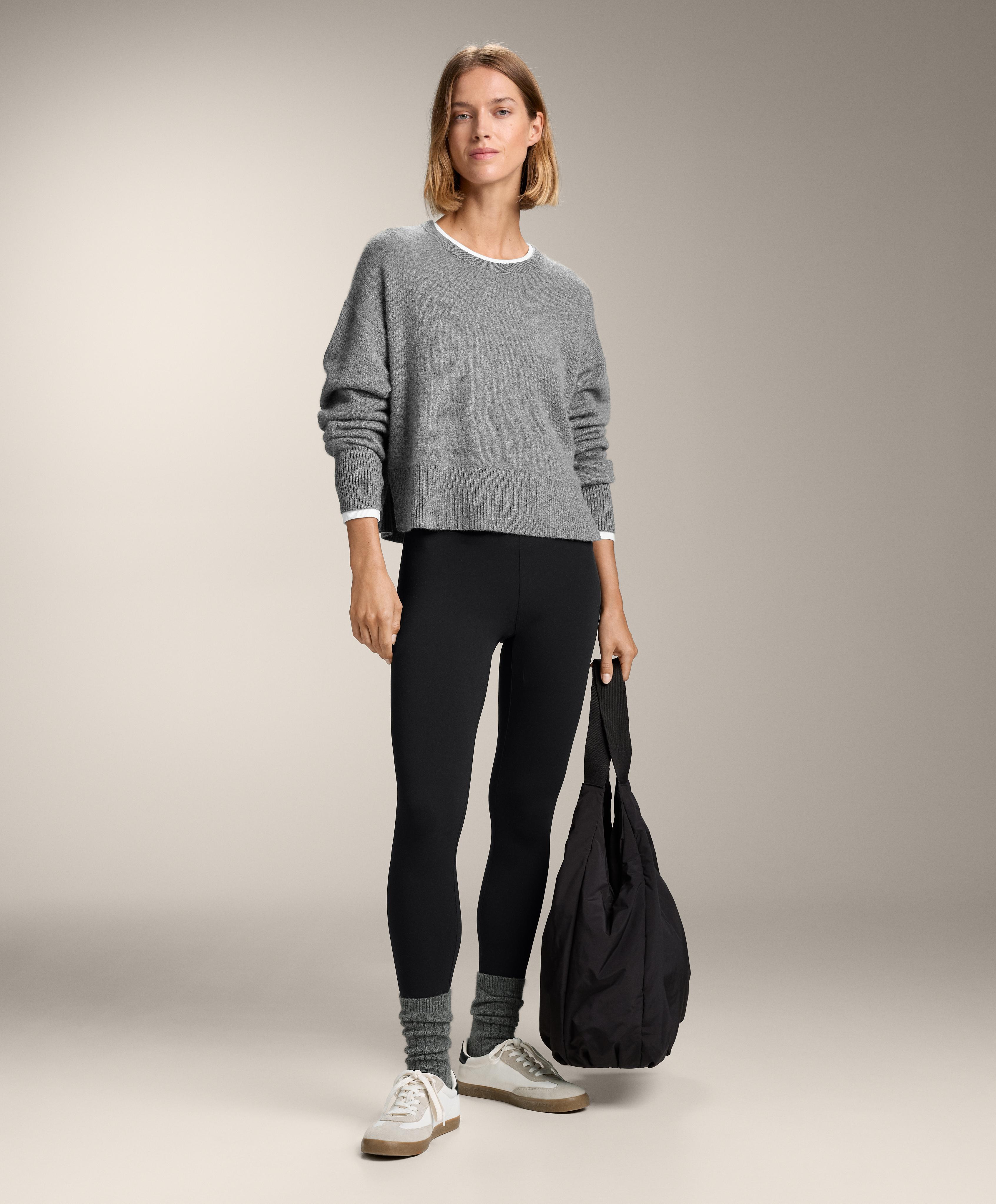100% CASHMERE KNIT ROUND NECK JUMPER