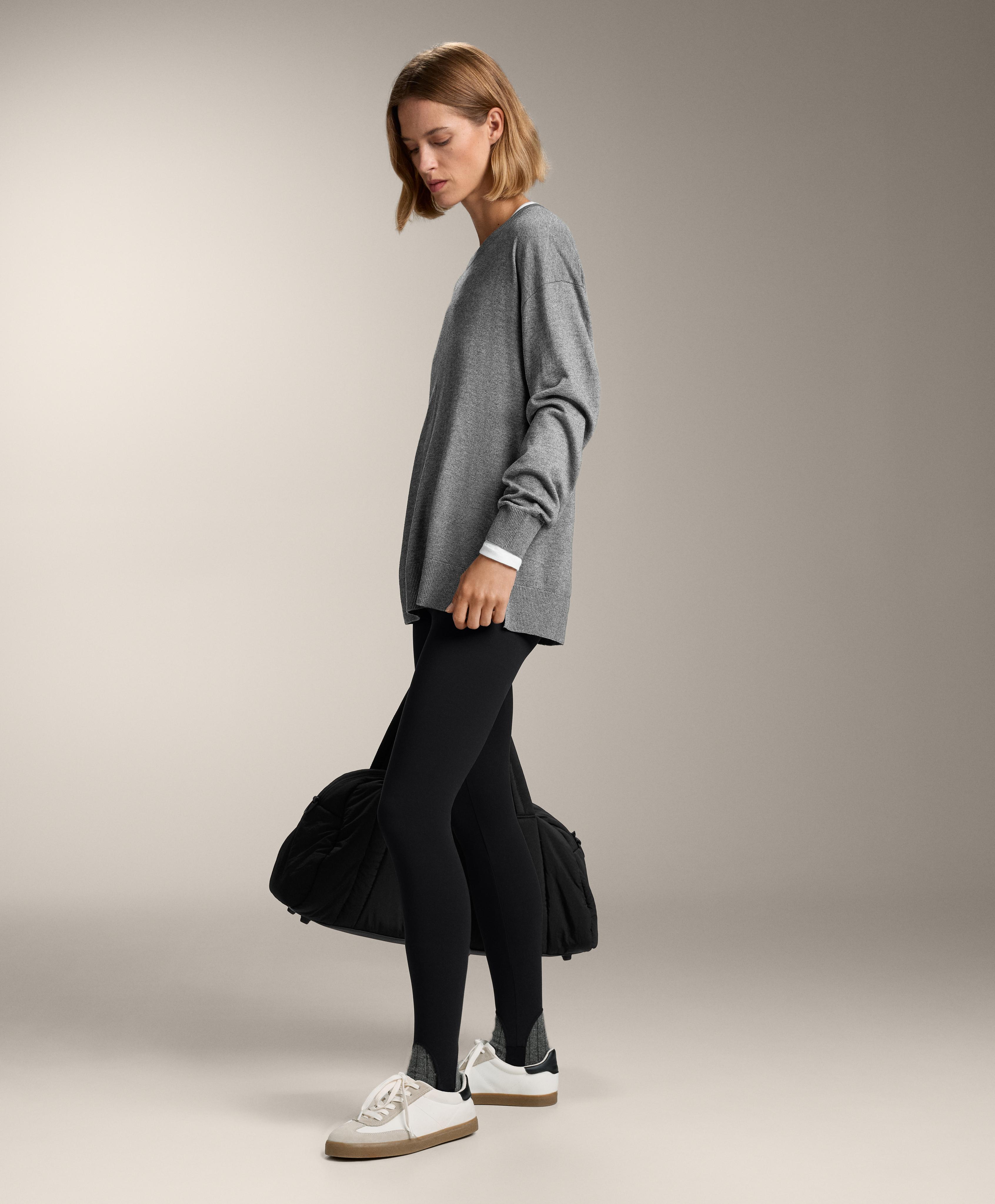 ROUND NECK KNIT JUMPER 10% CASHMERE
