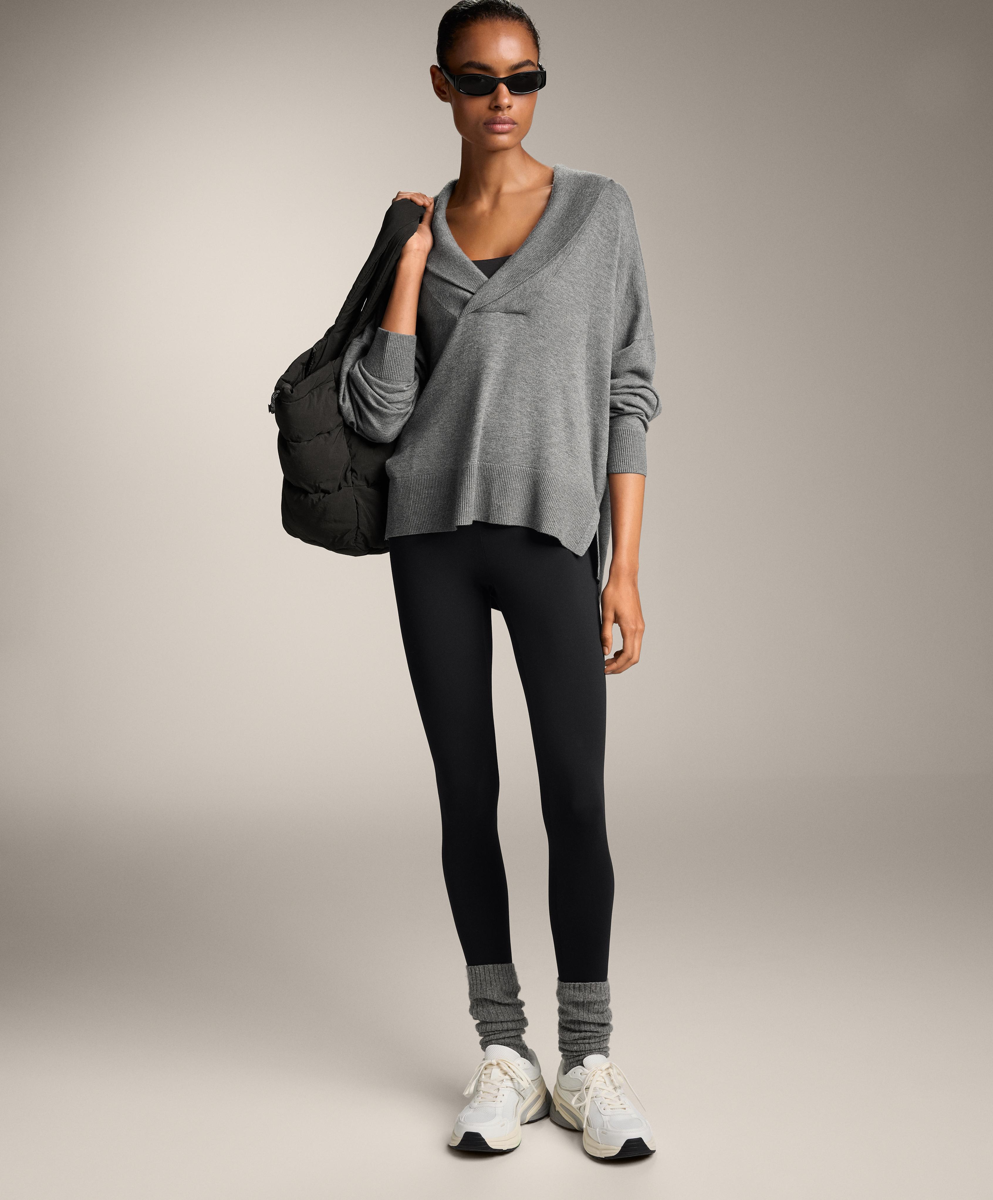 V NECK JUMPER WITH LAPEL