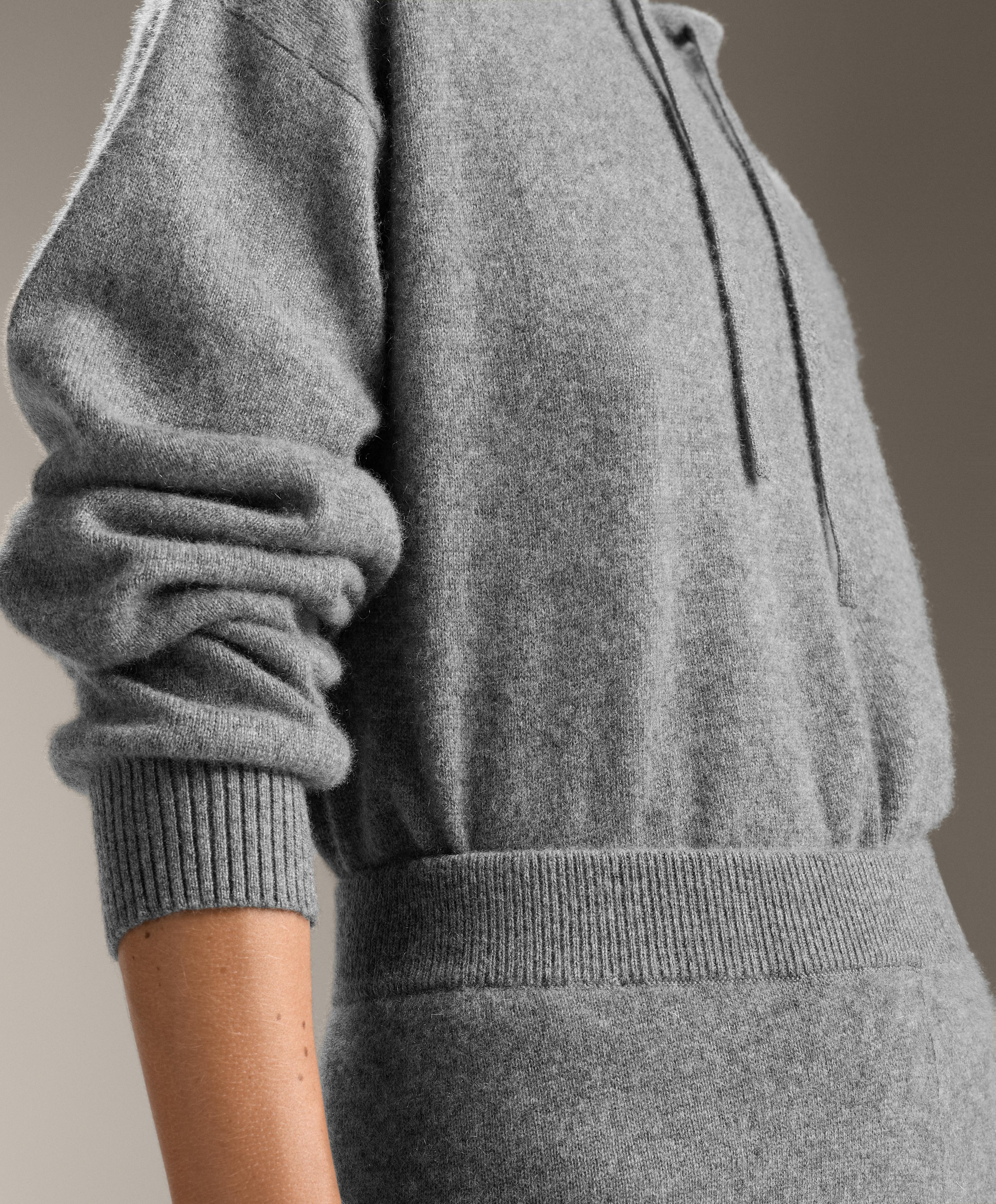 100% CASHMERE KNIT HOODIE SWEATSHIRT