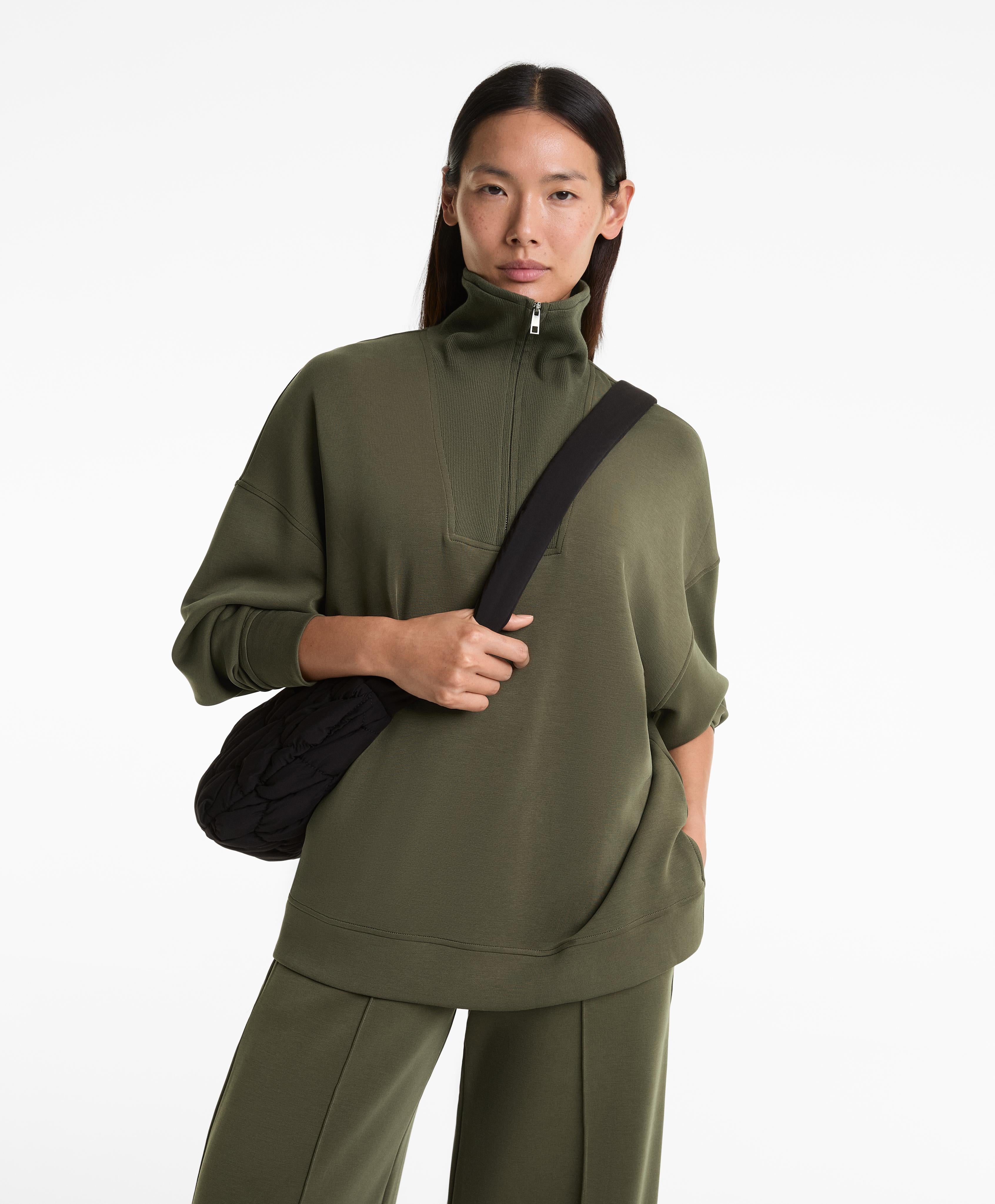 HALF ZIP SWEATSHIRT WITH RIB DETAIL IN SOFT TOUCH MODAL