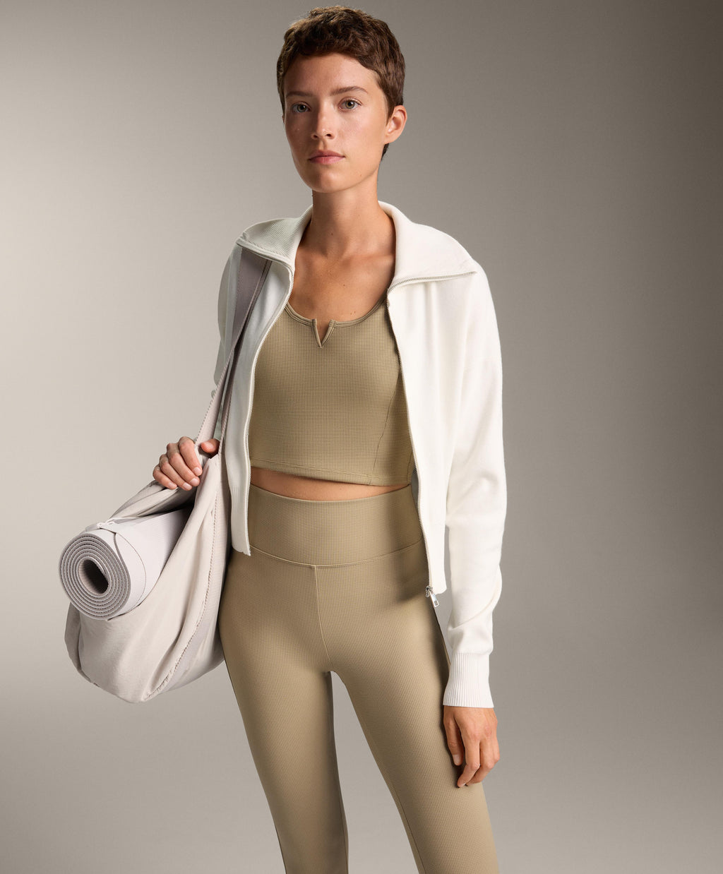 HIGH NECK KNIT JACKET