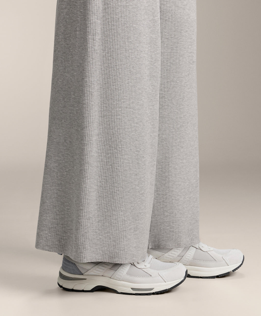 WIDE LEG RIB KNIT TROUSERS