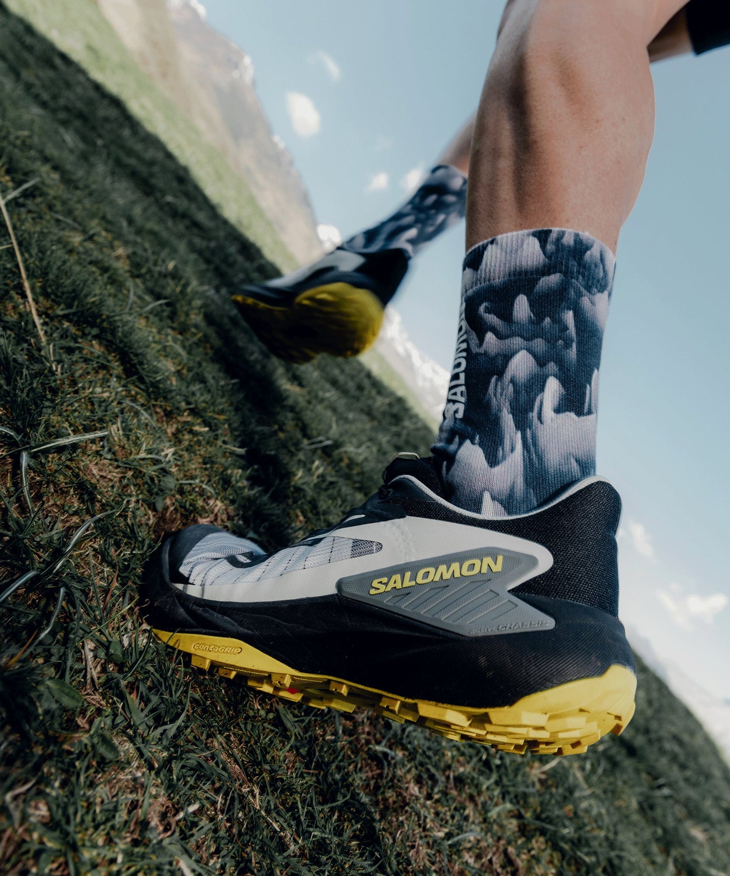 GENESIS BLACK / METAL MEN