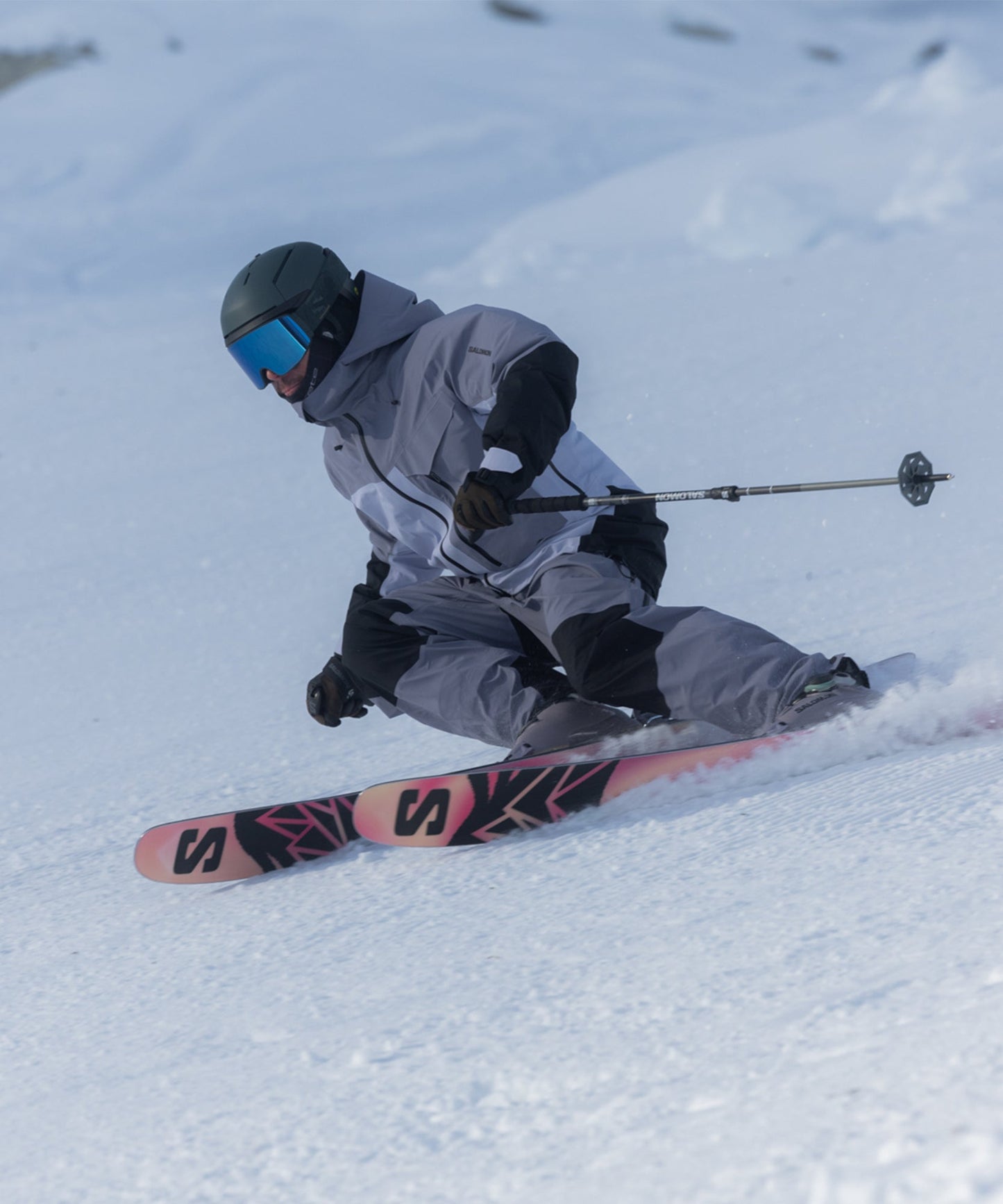 QST 106 NIRVANA NIRVANA / ULTRA VIOLET