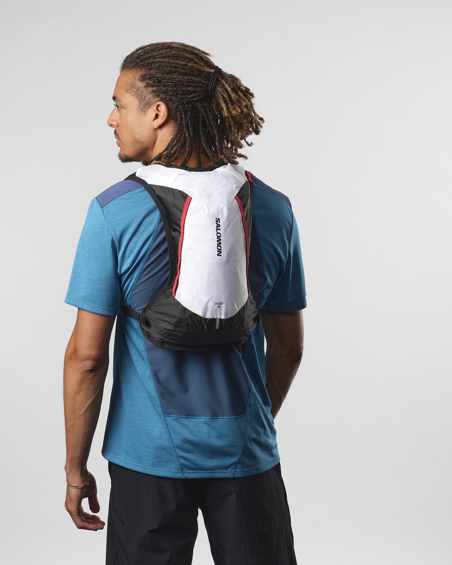 CROSS 4 BLACK / WHITE