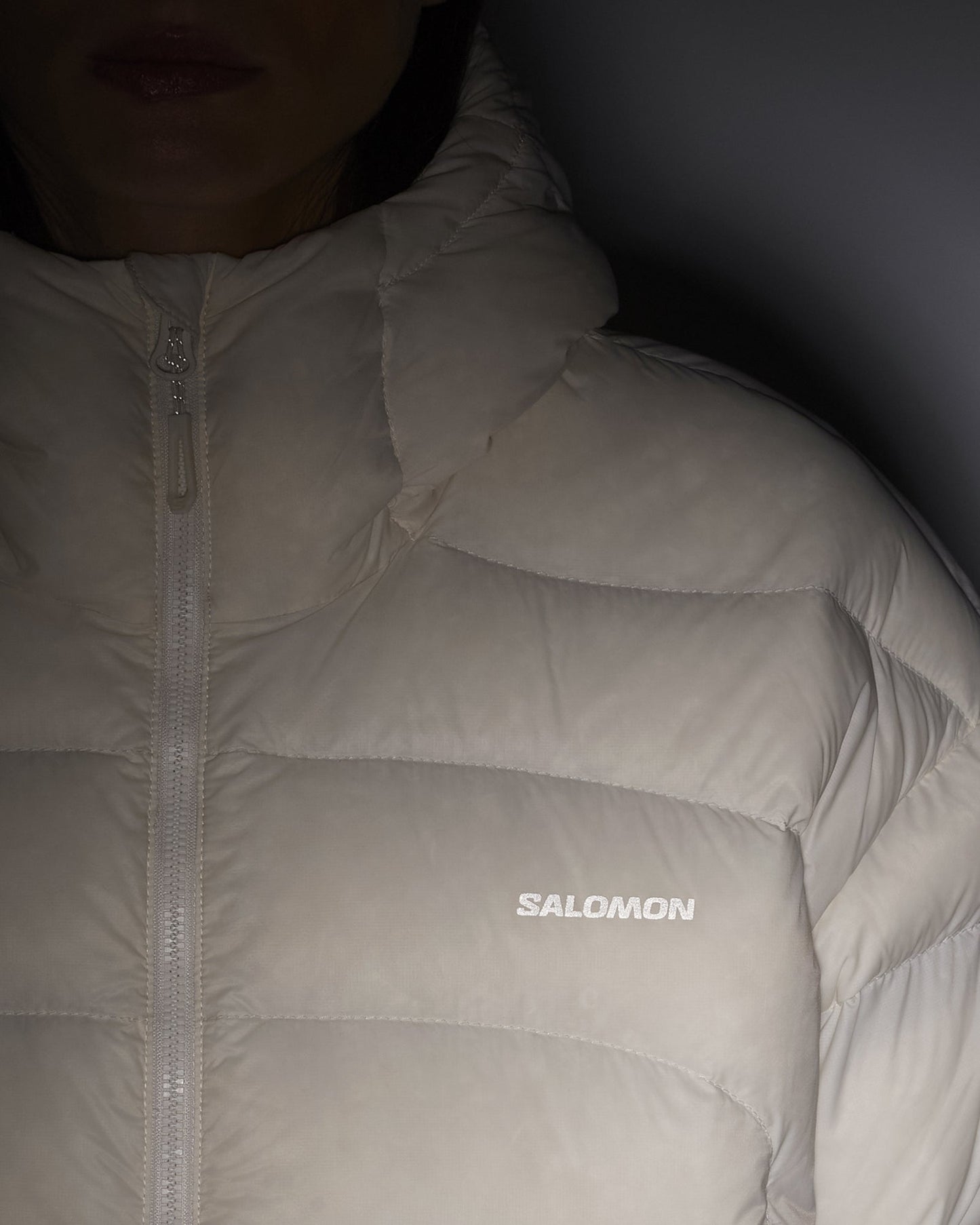 OUTLINE NOVELTY CROPPED DOWN WHISPER WHITE WOMEN