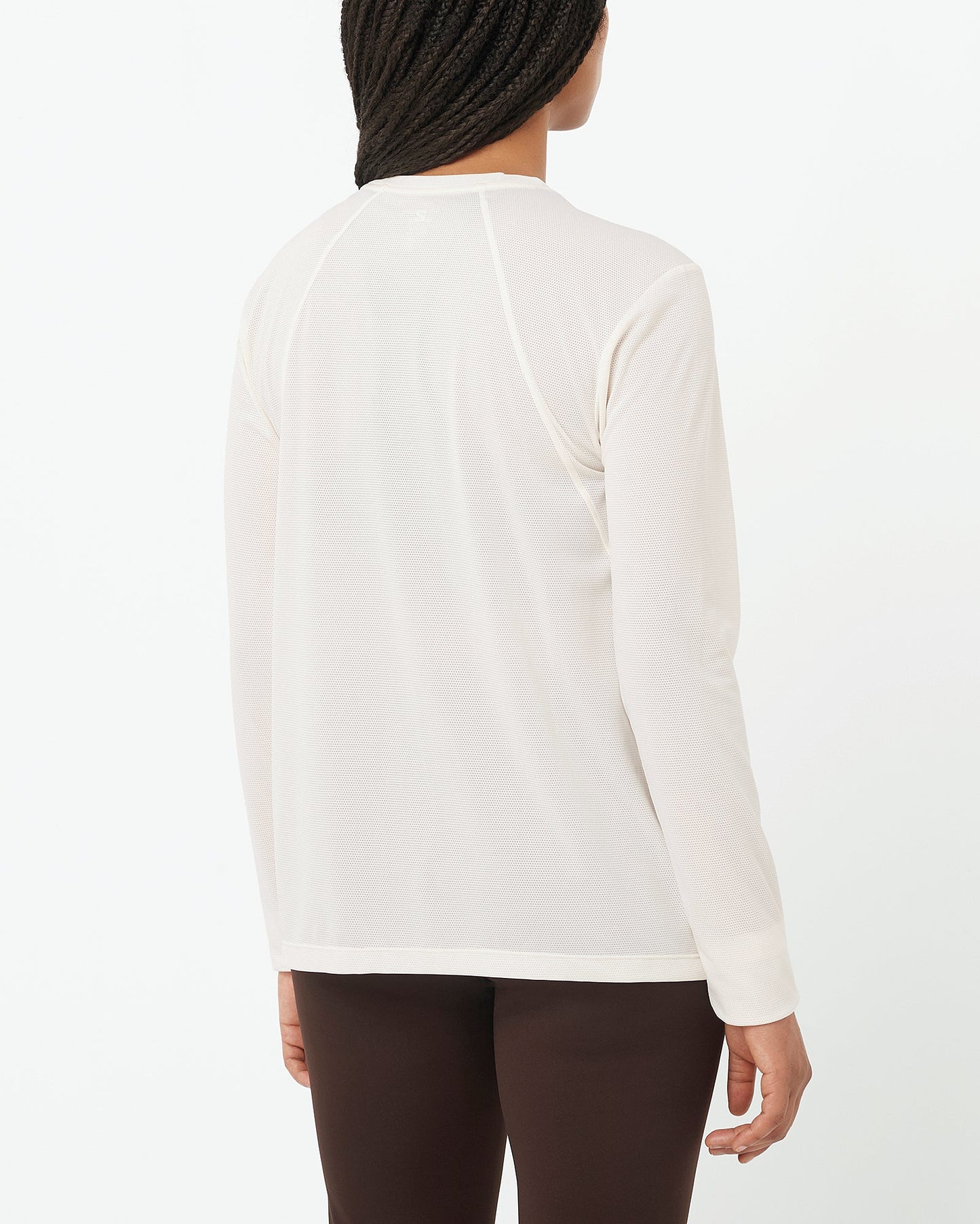 SHAKEOUT CORE WHISPER WHITE WOMEN 2