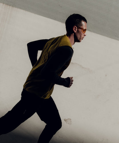 SHAKEOUT CORE DEEP BLACK MEN 4