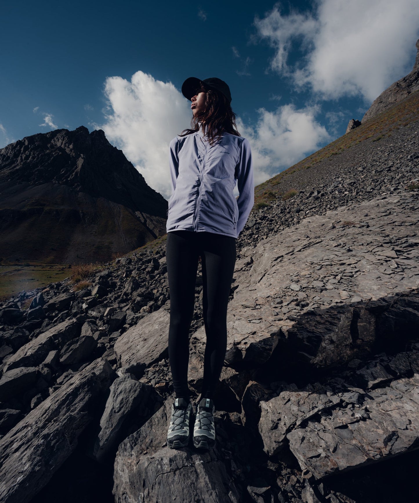 SHAKEOUT CORE 28 IN DEEP BLACK WOMEN