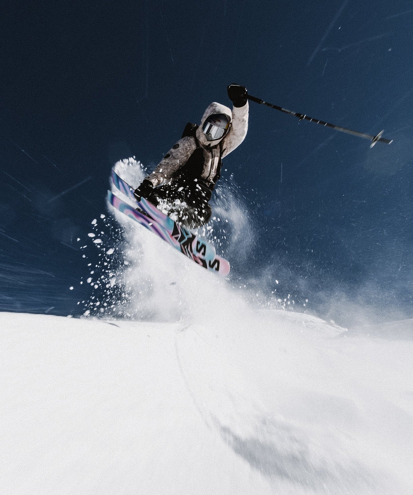 QST 106 ALMOND MILK ALMOND MILK / RACE BLUE