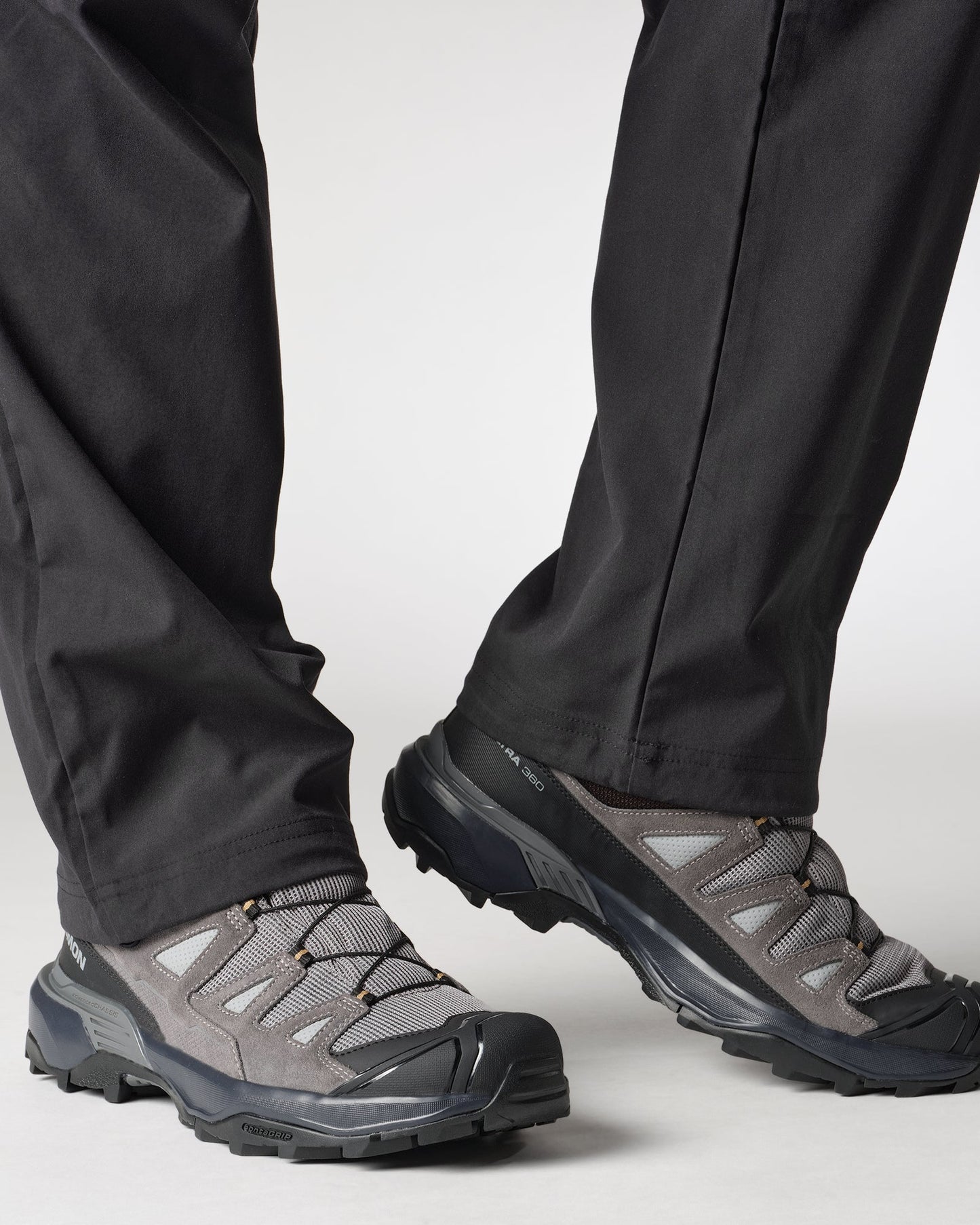 X ULTRA 360 LEATHER GORE TEX SHARKSKIN / CASTLEROCK MEN