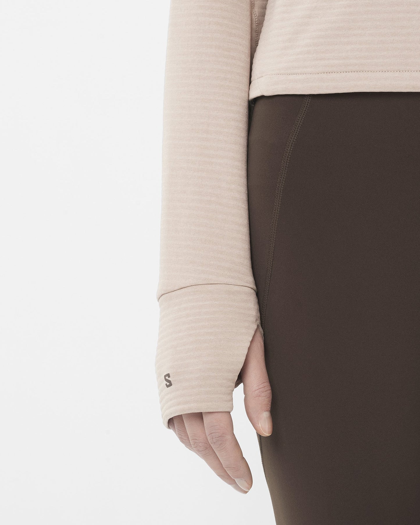 ESSENTIAL LIGHTWARM ETHEREA WOMEN 2