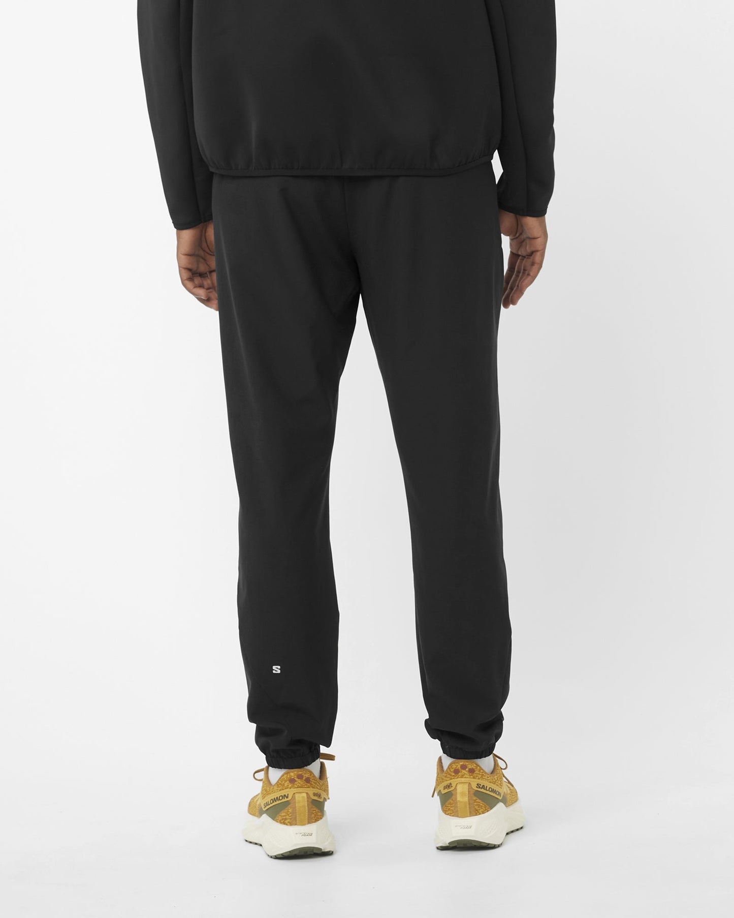 SHAKEOUT CORE DEEP BLACK MEN 3