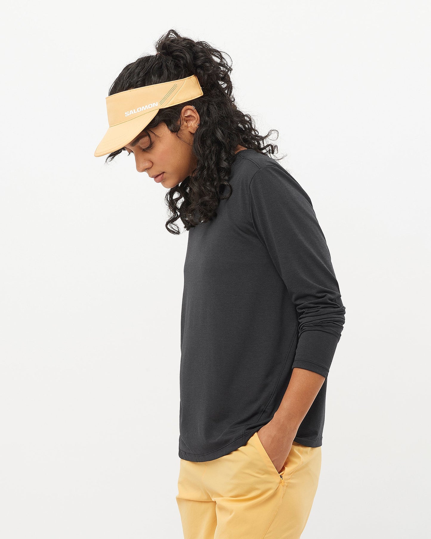 SHAKEOUT CORE DEEP BLACK WOMEN 3