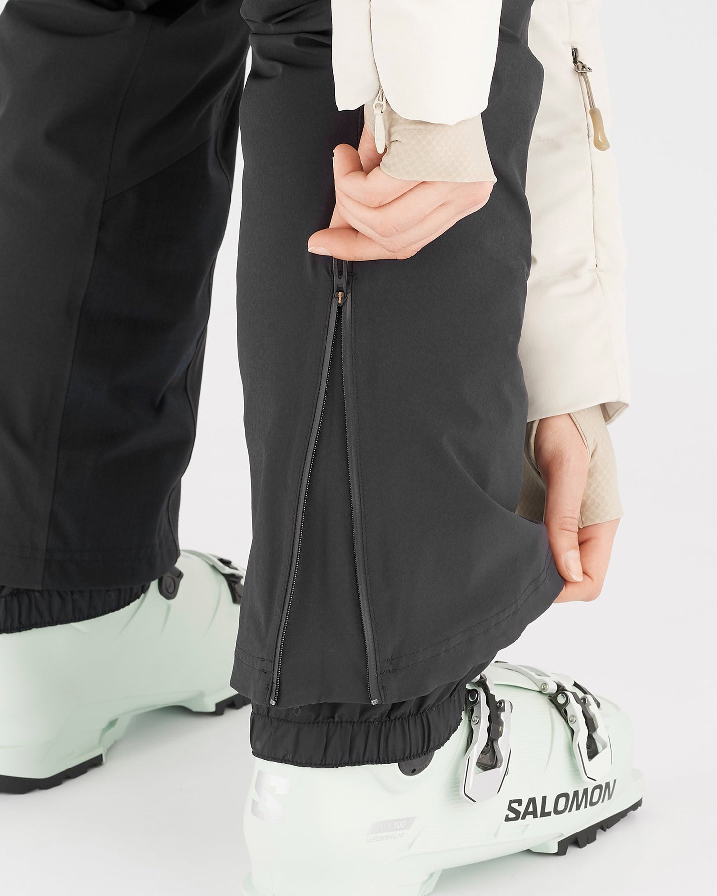 S/MAX WARM DEEP BLACK WOMEN