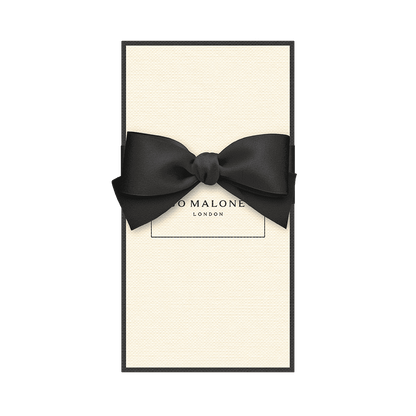 English Oak & Hazelnut Hand Cream