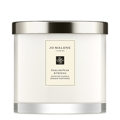 English Pear & Freesia Scented Candle