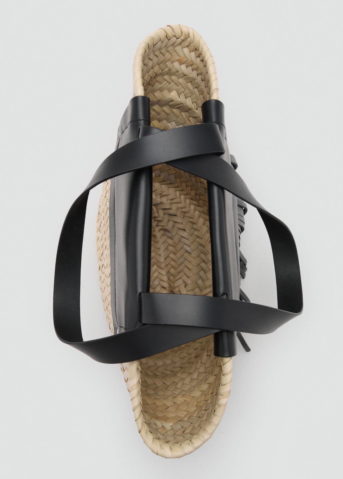 Small Natural Fibre Basket With Leather Fringes Black