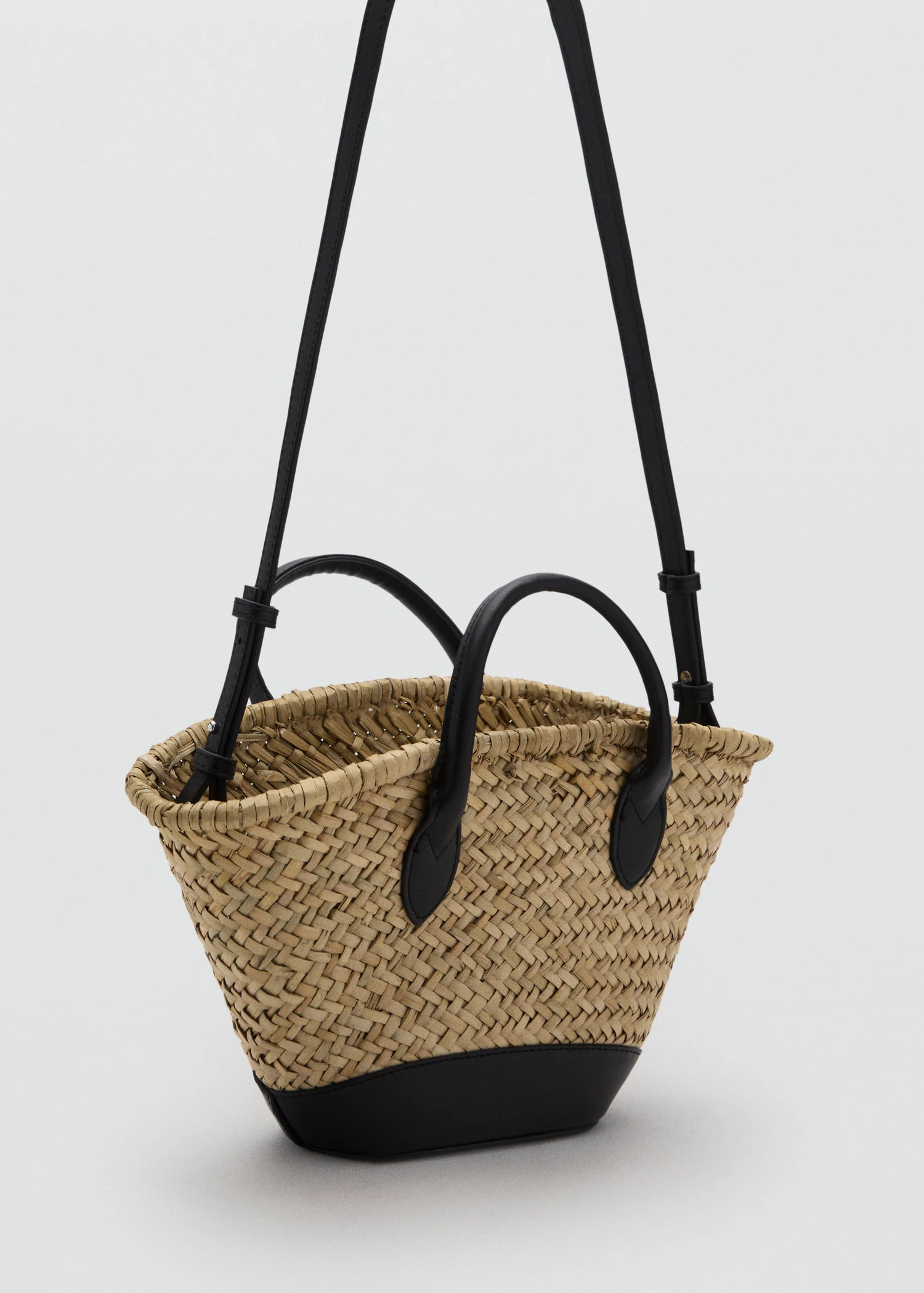 Small Natural Fibre Basket Black