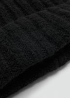 Ribbed Knit Beanie Black