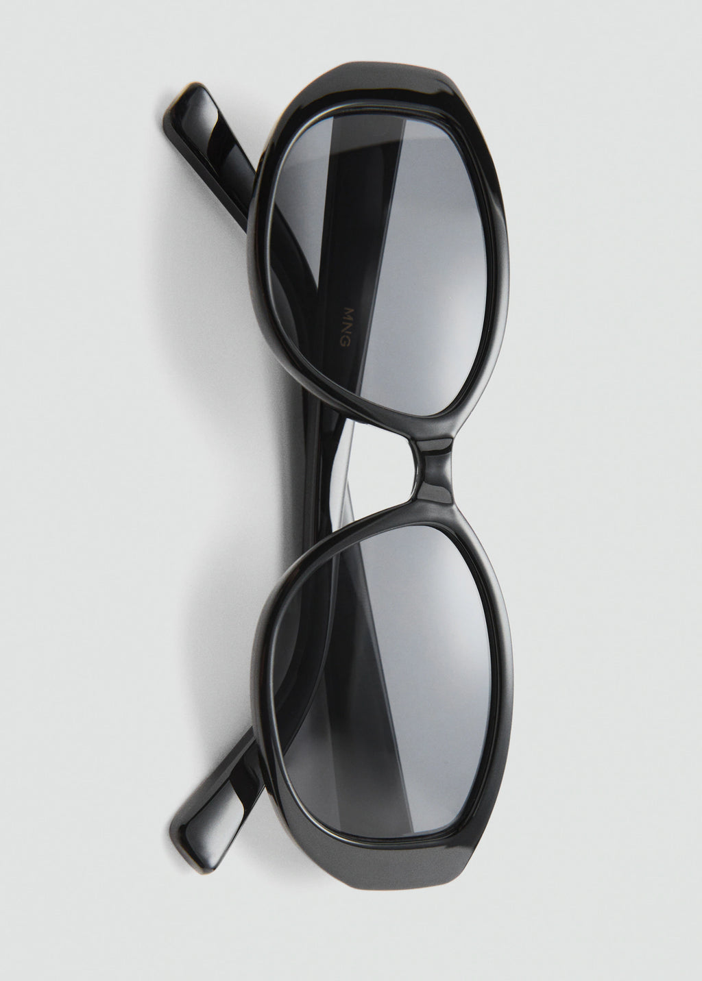 Resin Frame Sunglasses Black
