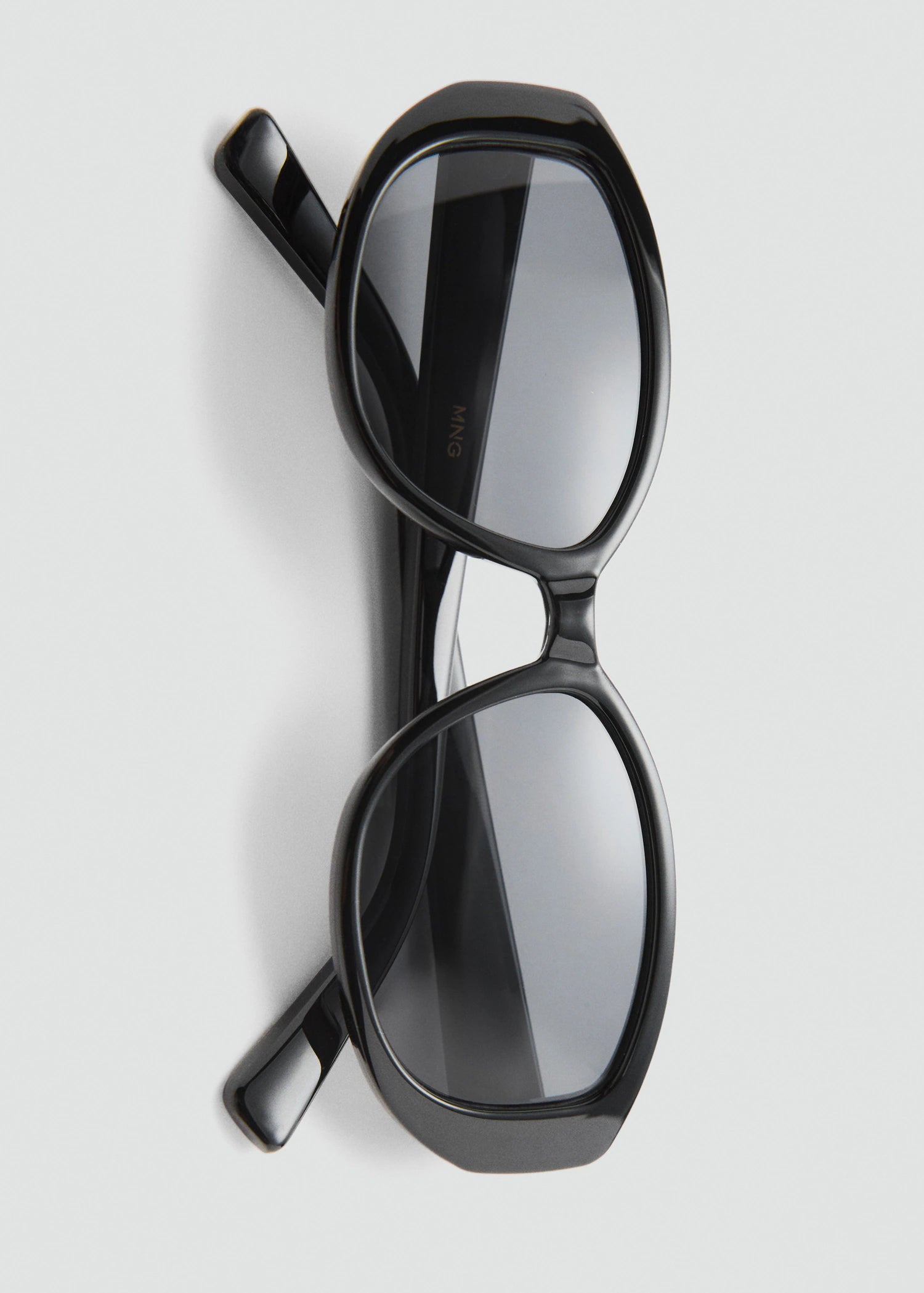 Resin Frame Sunglasses Black