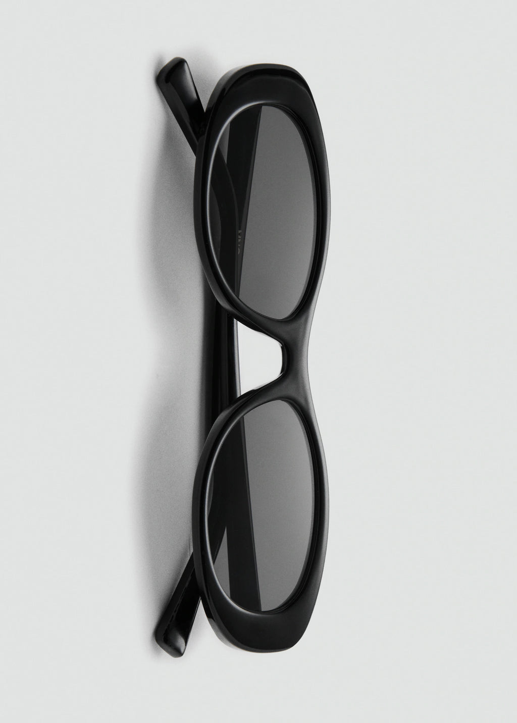 Oval Frame Sunglasses Black