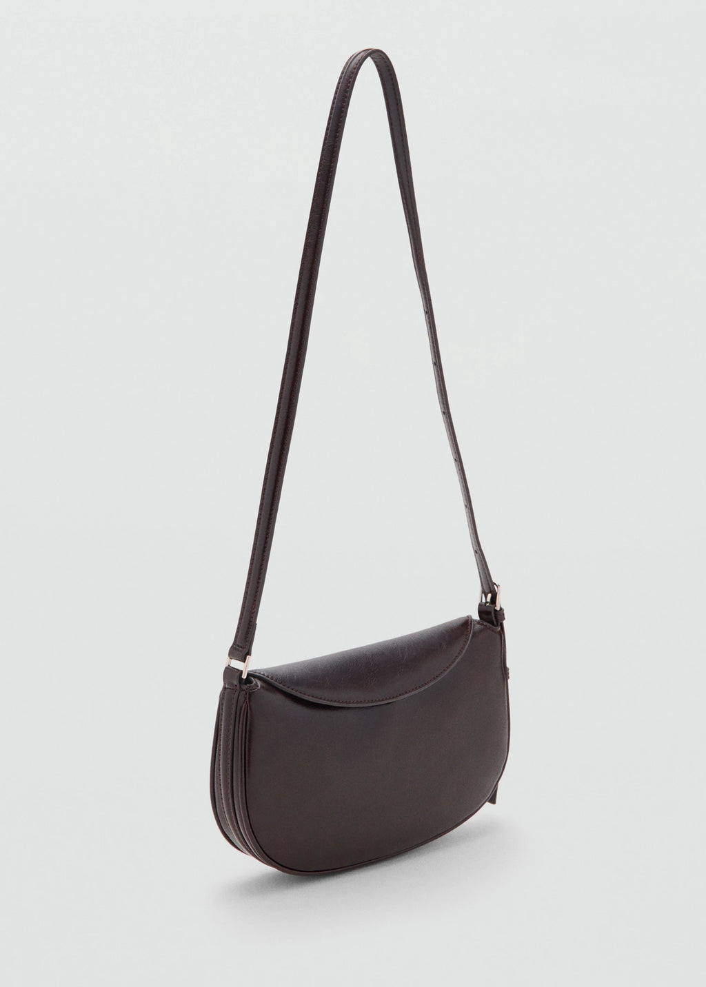 Oval Shoulder Bag With Flap Chocolate