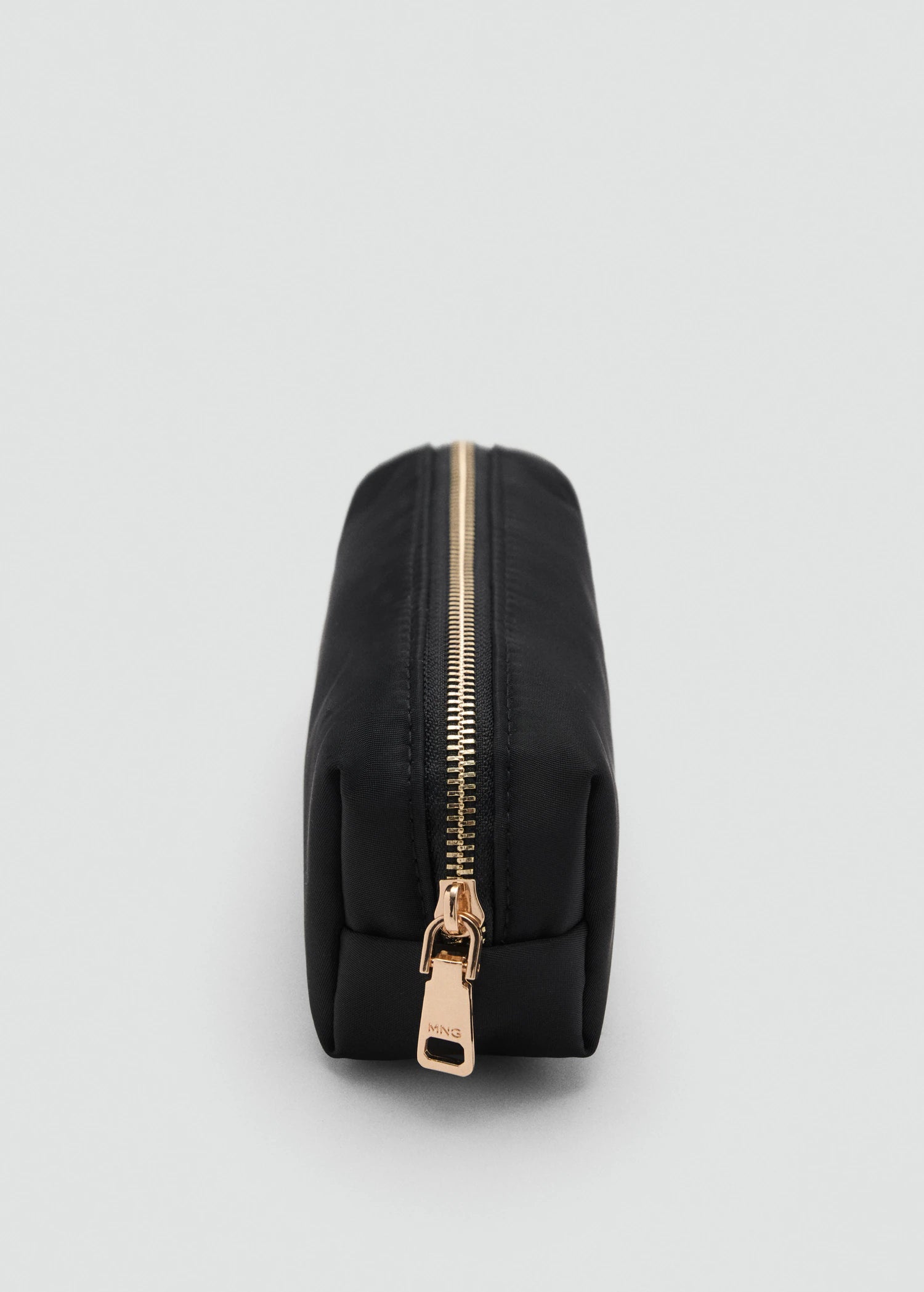 Nylon Case With Zip Black