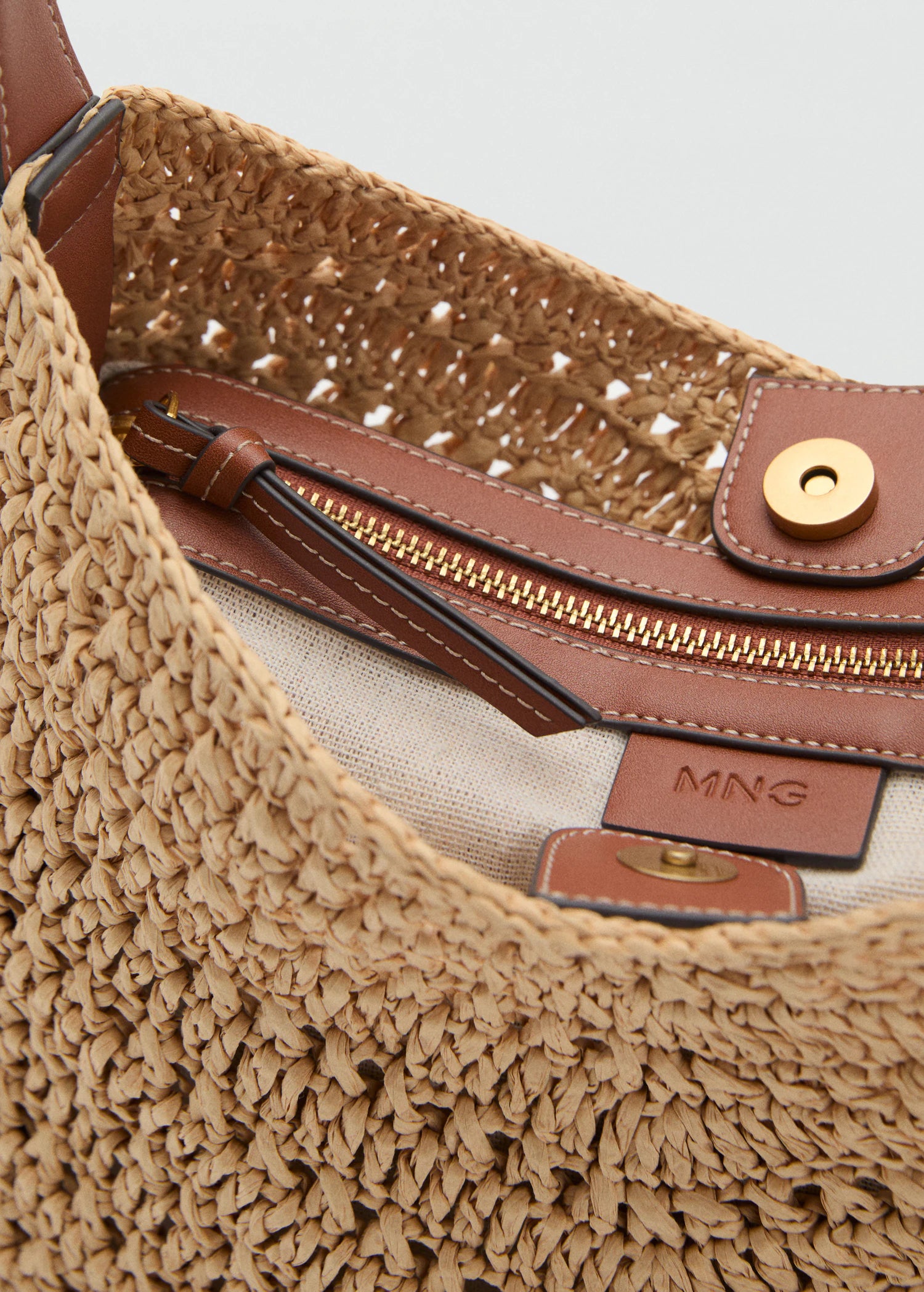 Natural Fibre Shoulder Bag Leather