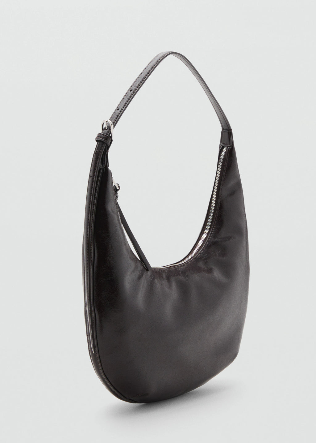 Medium Oval Shoulder Bag Chocolate