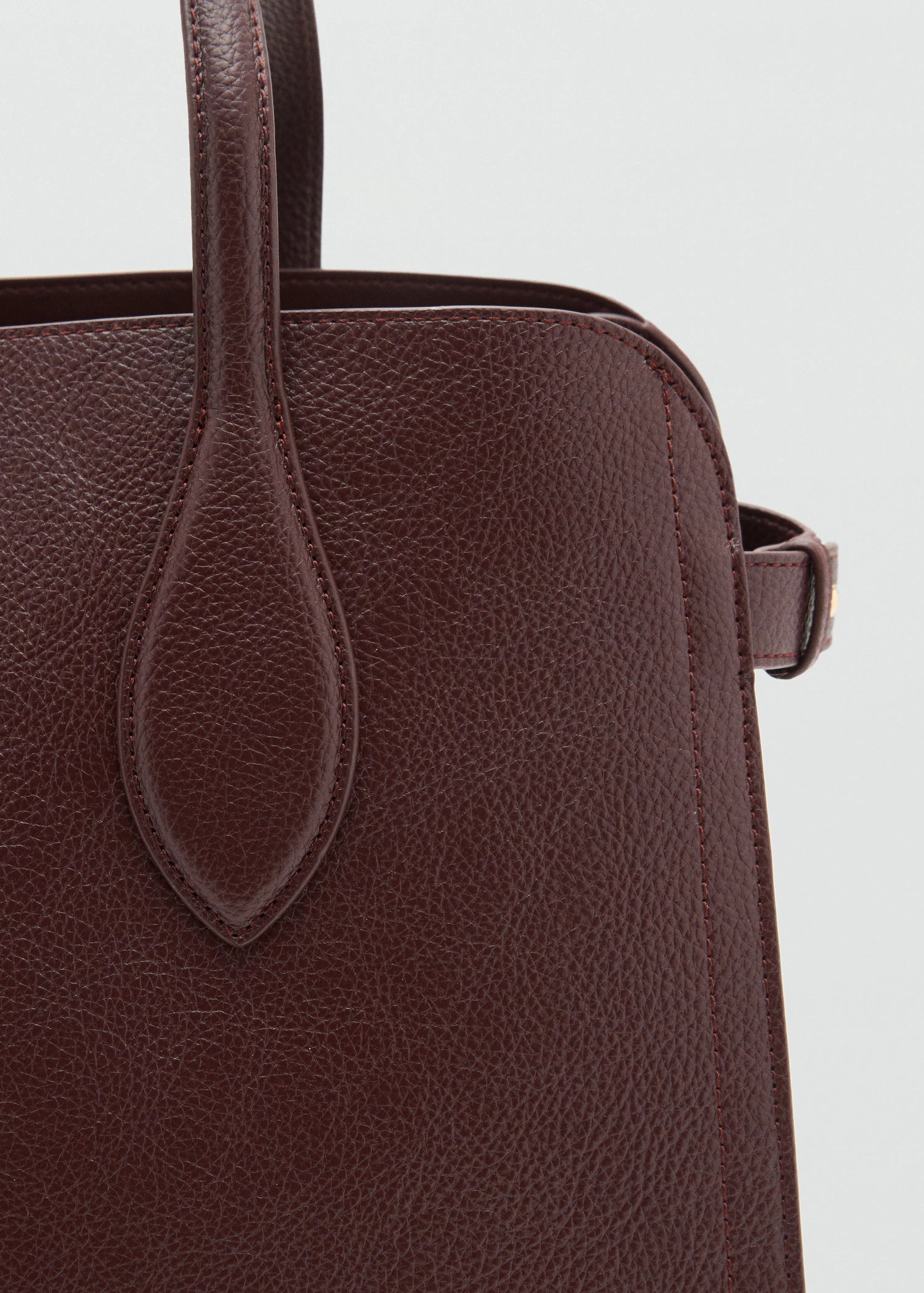 Medium Bag With Pebbled Leather Effect Burgundy