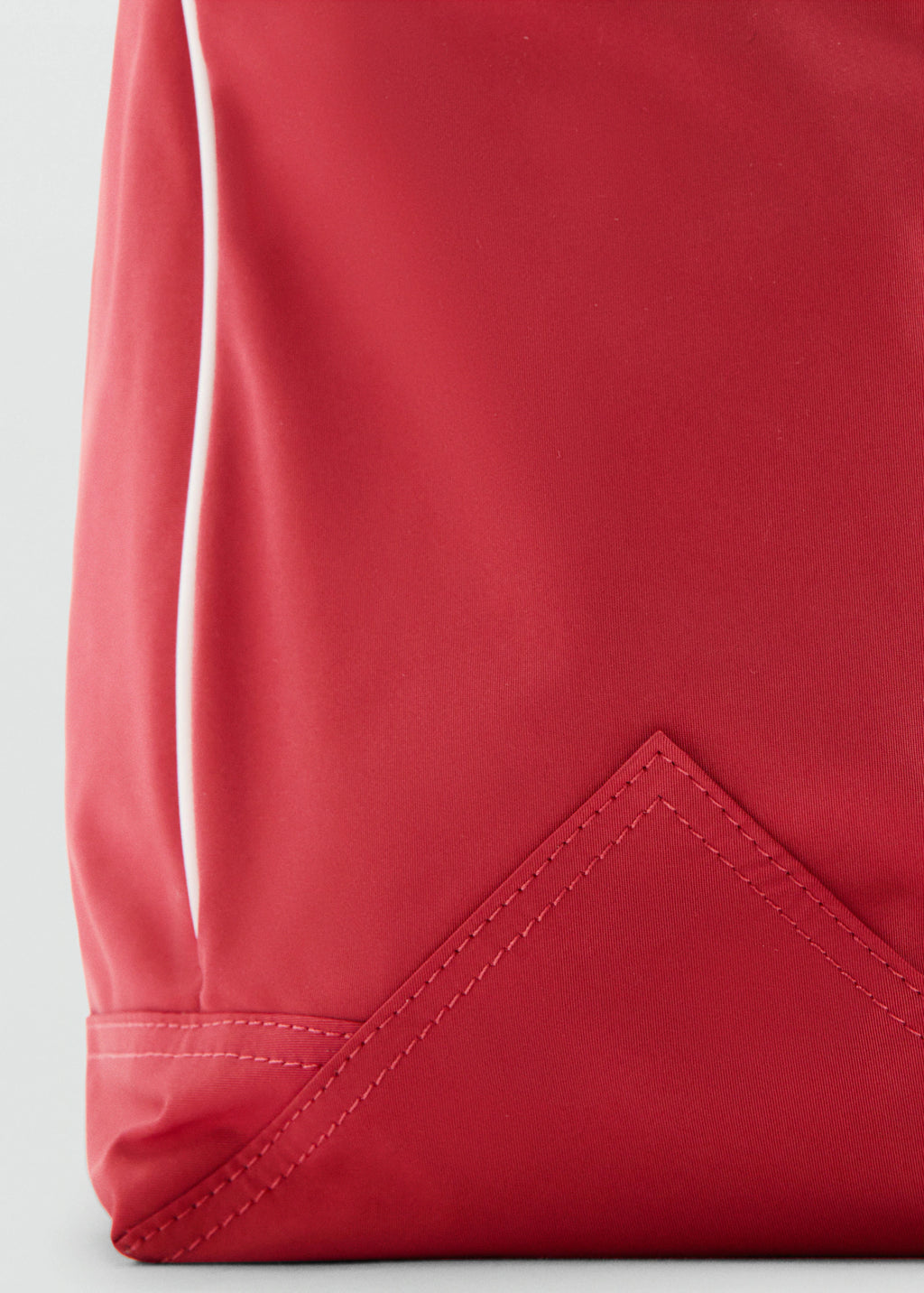 Maxi Bag With Contrasting Trim Red