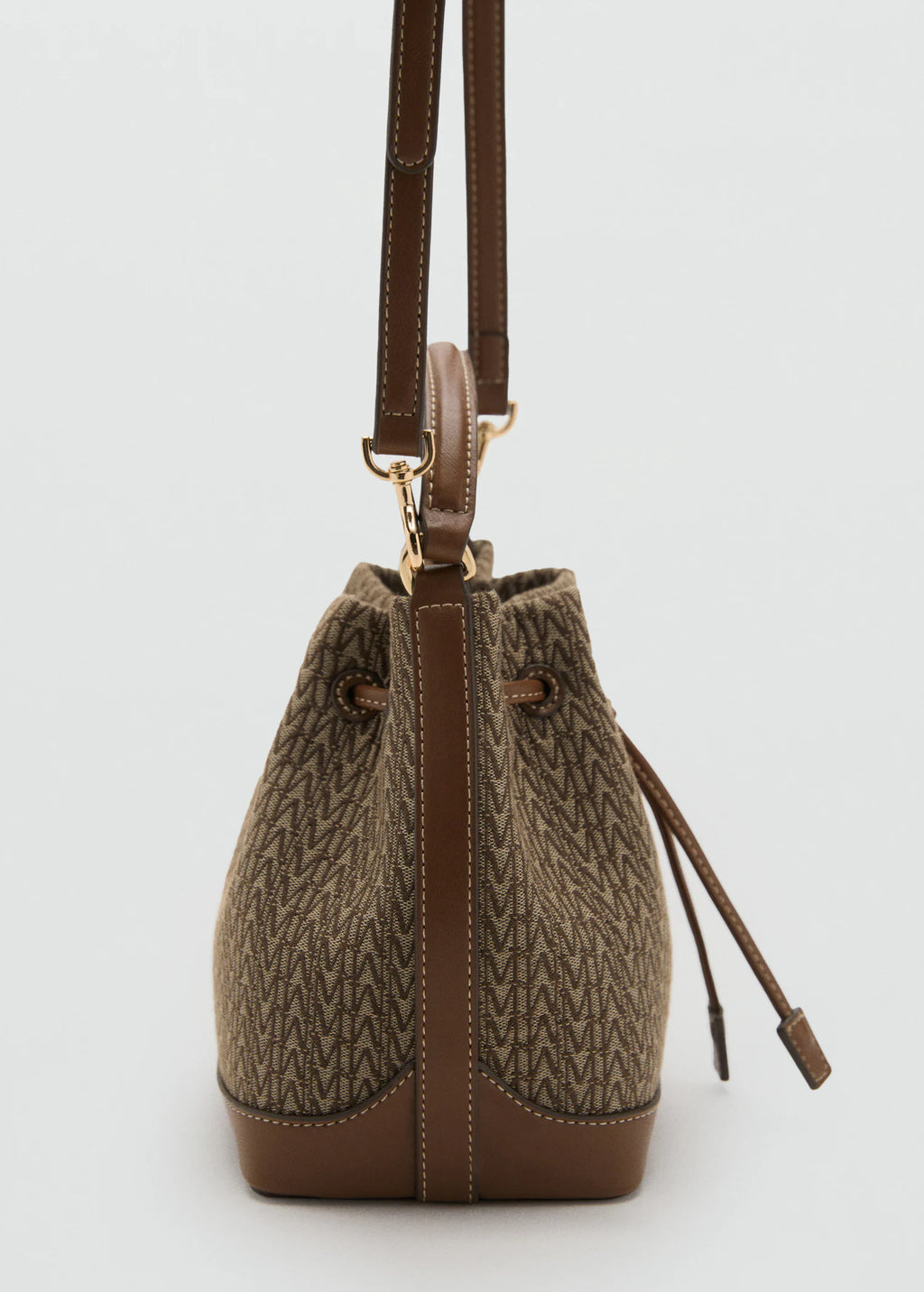 Jacquard Bucket Bag With Logo Chocolate
