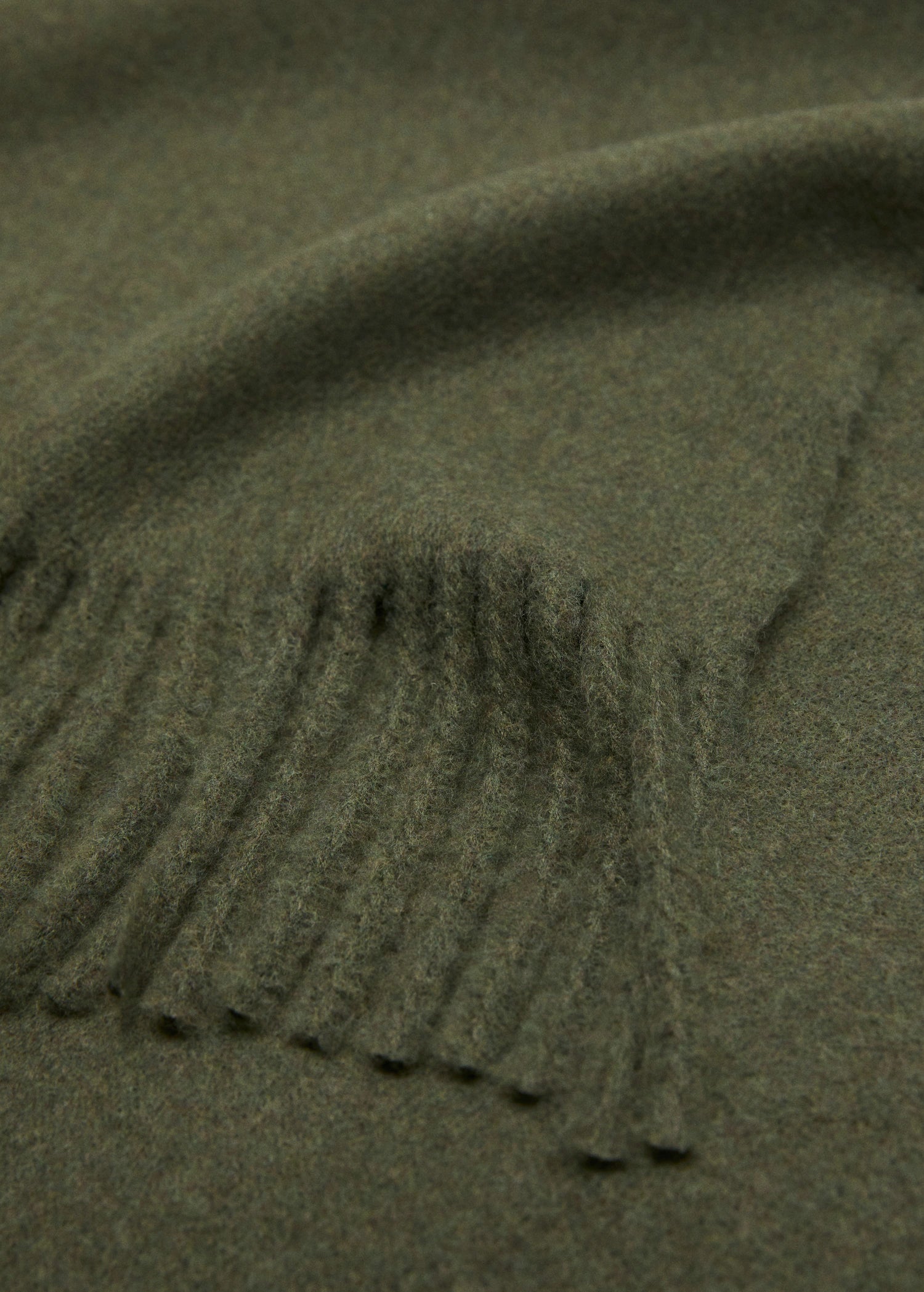 Fringed Edge Scarf Medium Green