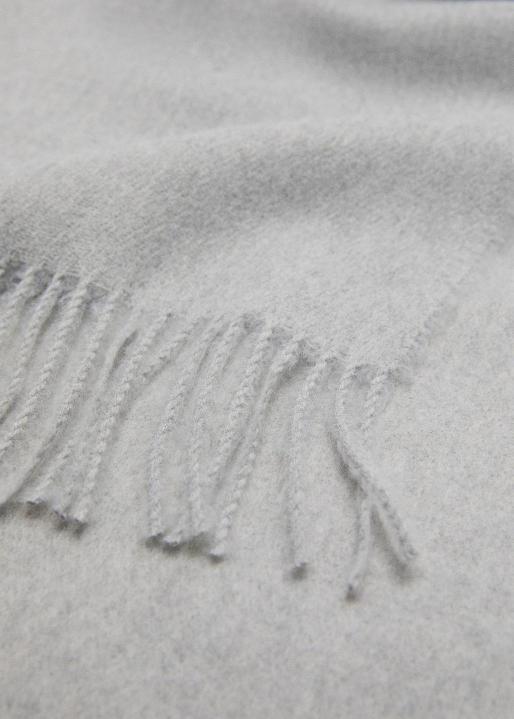 Fringed Edge Scarf Light Heather Grey