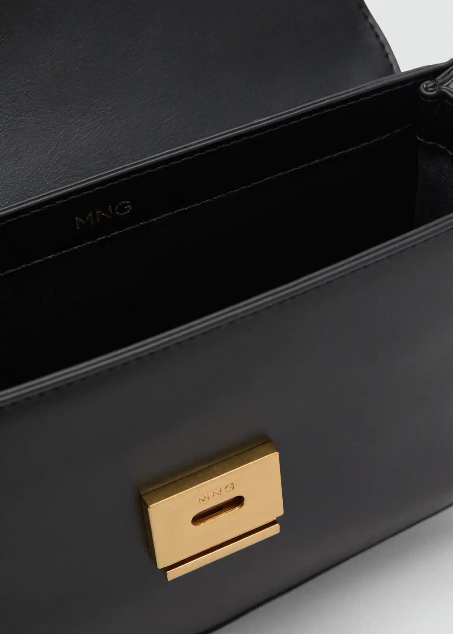 Crossbody Bag With Flap Black