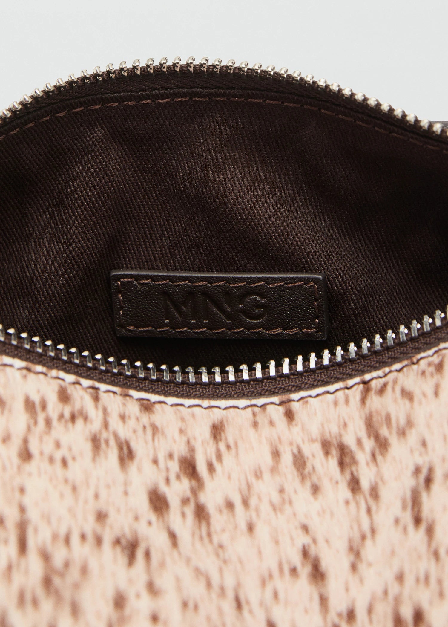 Cow Leather Shoulder Bag Brown