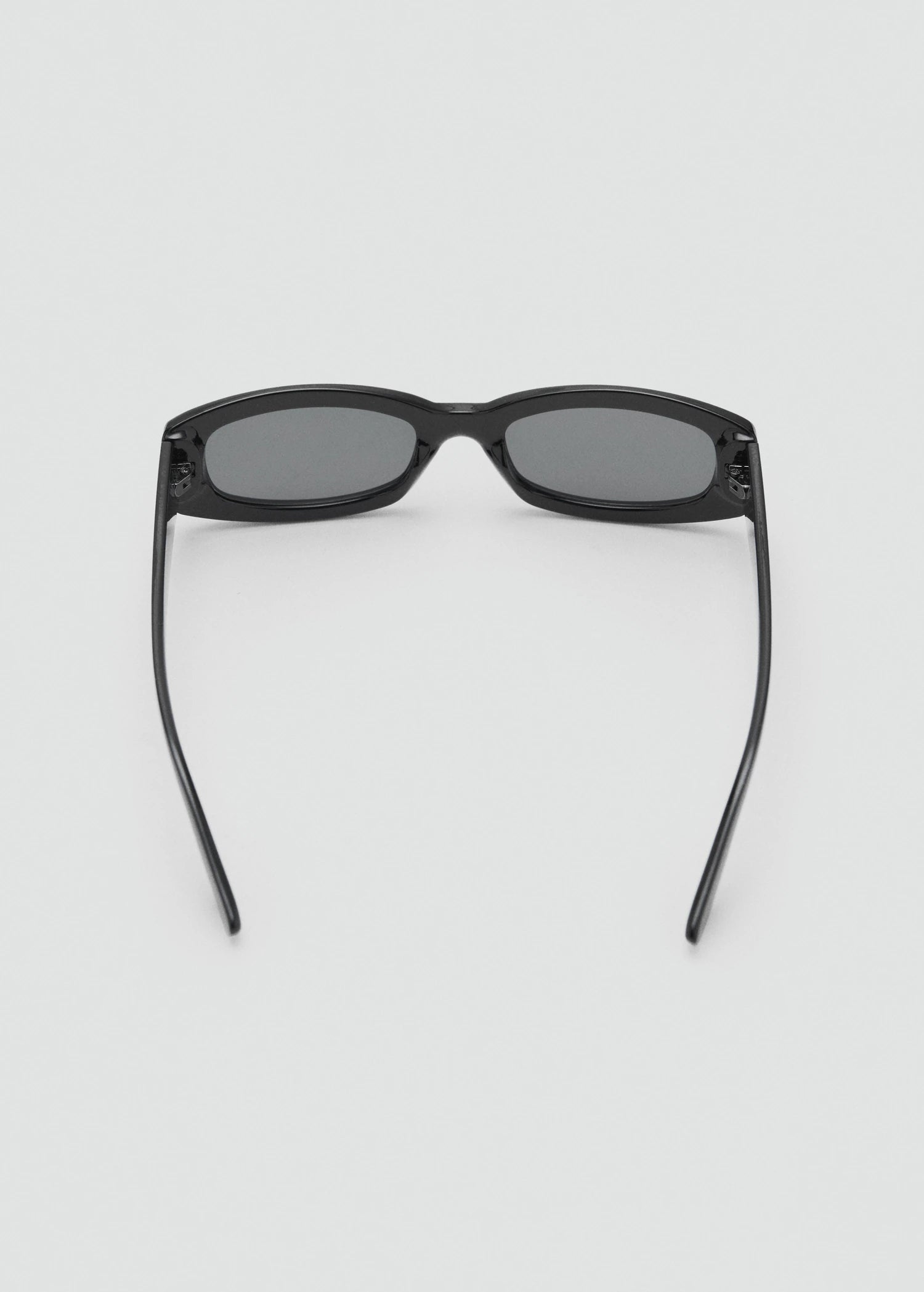 Contrasting Rectangular Frame Sunglasses Black