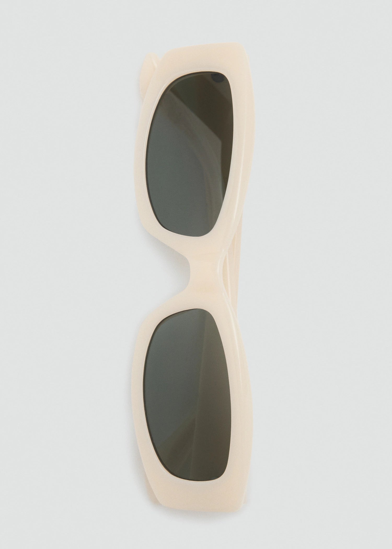 Contrasting Rectangular Frame Sunglasses White