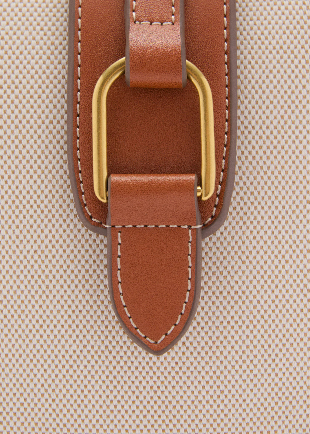 Contrasting Canvas Bucket Bag Leather