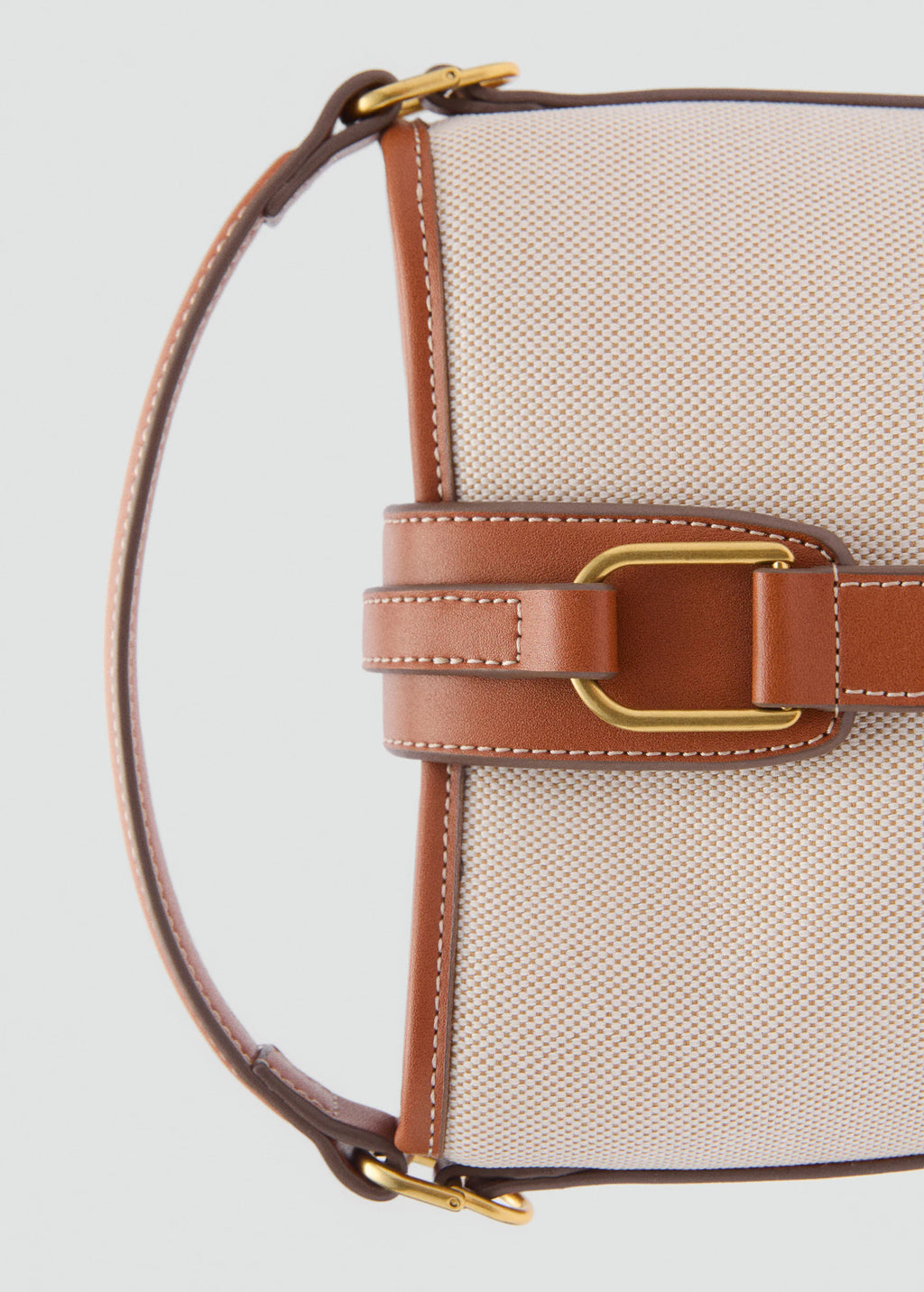 Contrasting Canvas Bucket Bag Leather