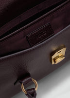 City Shoulder Bag With Flap Burgundy