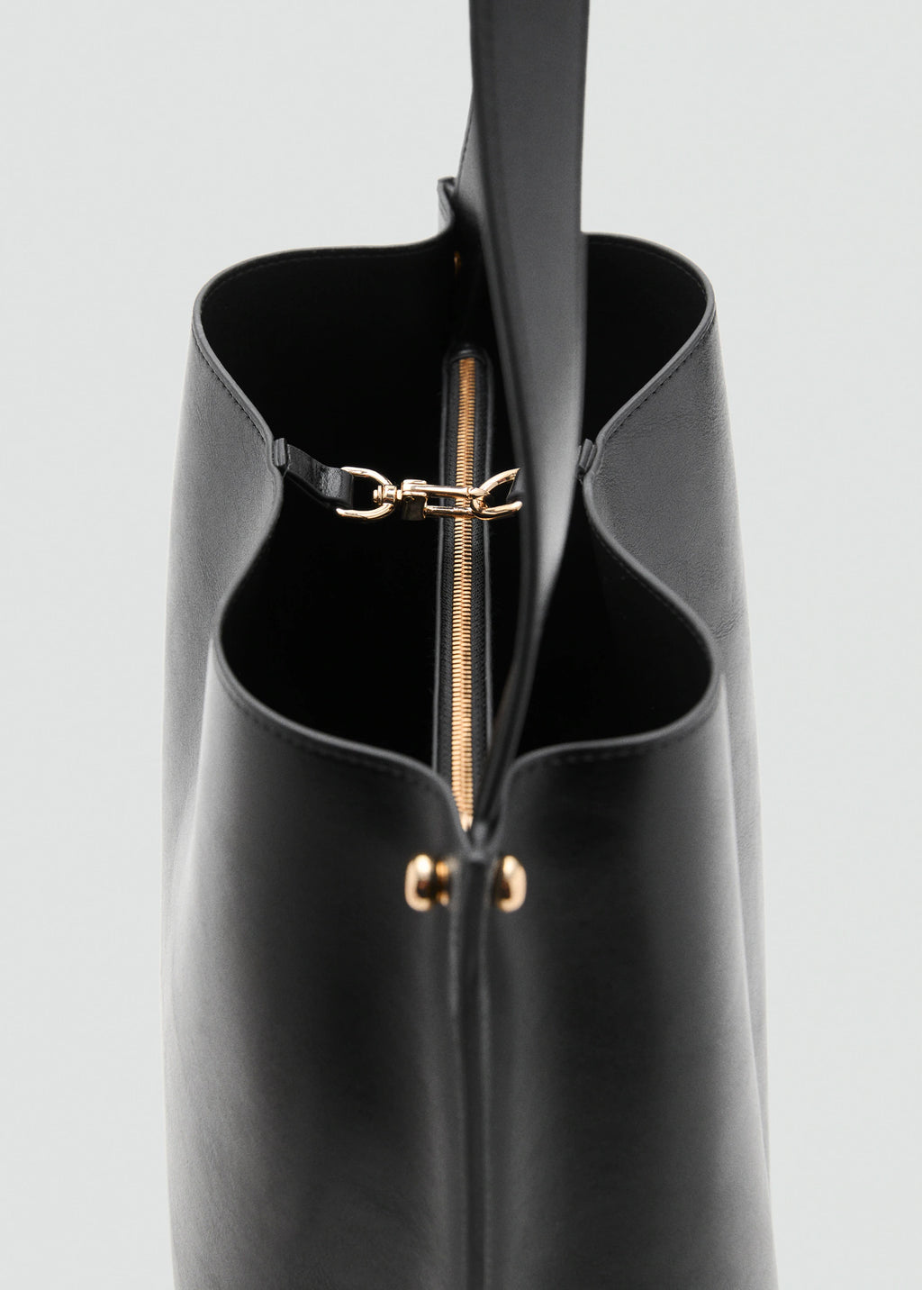 Bucket Bag With Metal Details Black